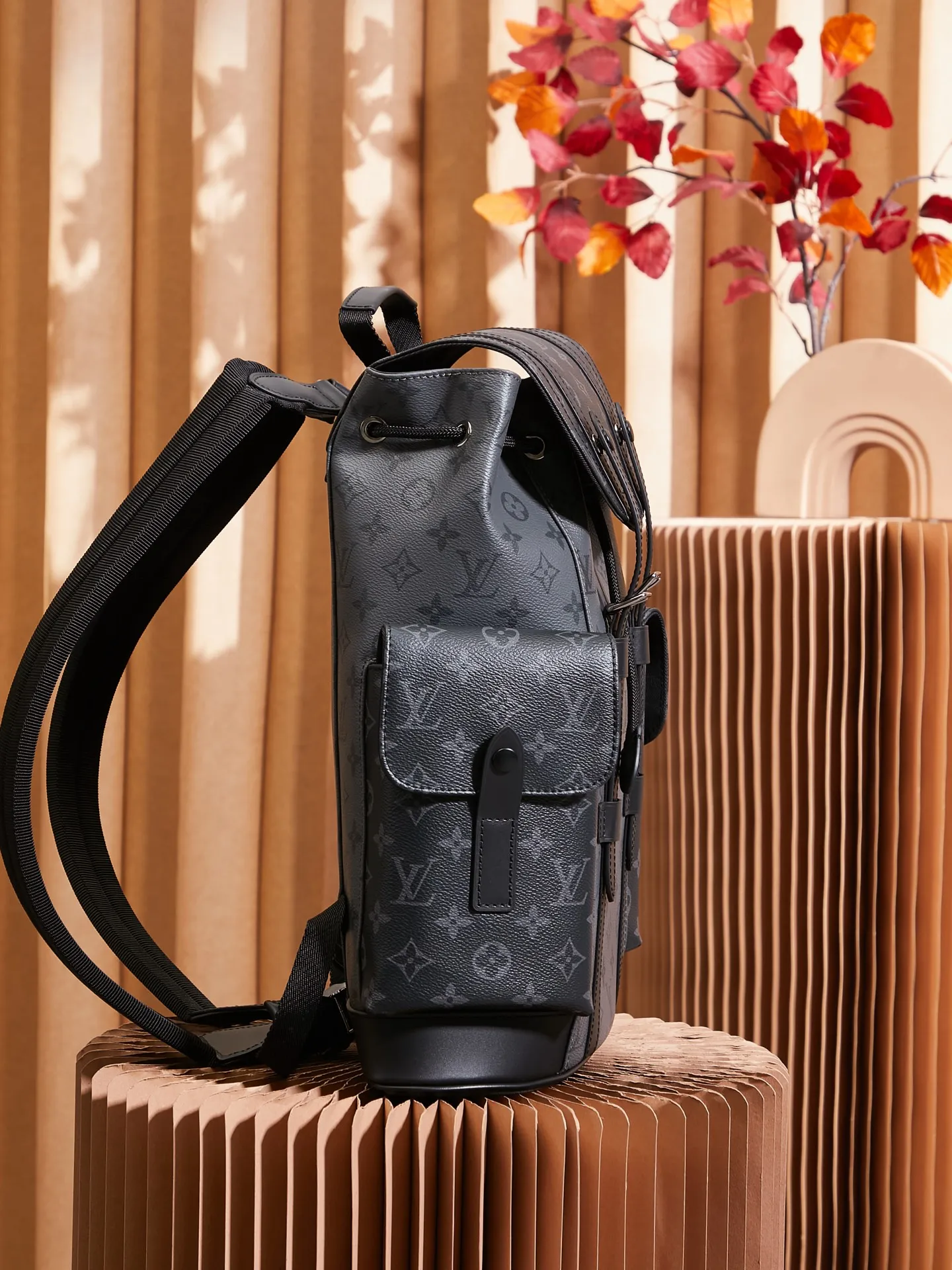 P¥920👉nfc dynamic chip version👈【Top inspection-free pure steel hardware】𝐂𝐇𝐑𝐈𝐒𝐓𝐎𝐏𝐇𝐄𝐑 Small backpack series m46331 inspection-free version 🔍Perfect details 🔍The essence of solid construction!