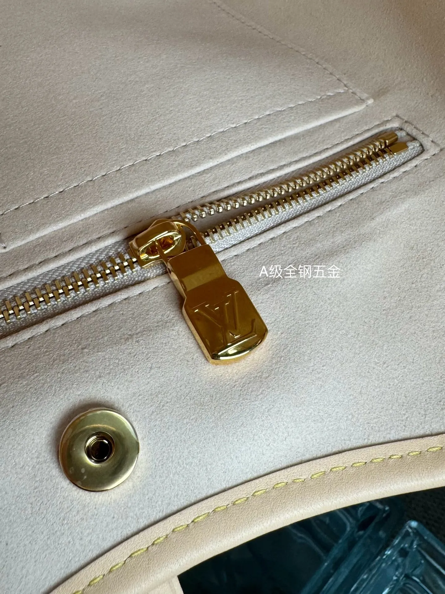 P¥1460👉nfc163C01 dynamic chip👈 [100% MB special grade, all steel hardware, imported fabrics] M13661 for more exquisite details, please refer to it👇