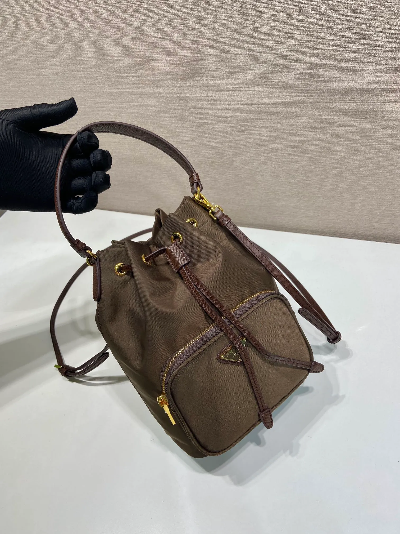 💰760, the classic model 1BH038 new color😘 has arrived👏👏 Made of imported nylon fabric, top grade five, portable/diagonal, light, practical and fashionable, beauties hurry up and get it, 165 OEM code, length 18x height 23 base × 12cm📢📢📢📢