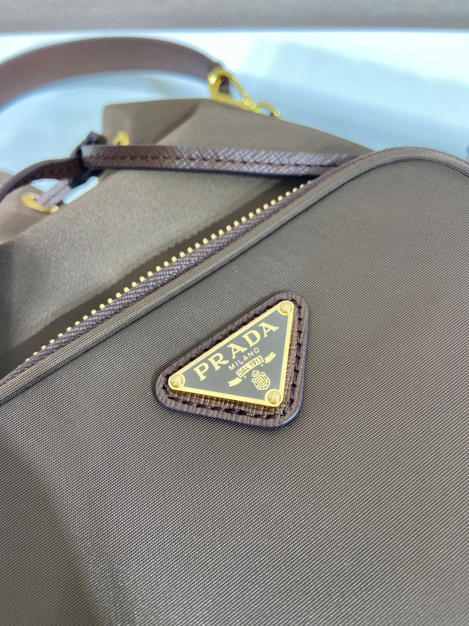 💰760, the classic model 1BH038 new color😘 has arrived👏👏 Made of imported nylon fabric, top grade five, portable/diagonal, light, practical and fashionable, beauties hurry up and get it, 165 OEM code, length 18x height 23 base × 12cm📢📢📢📢