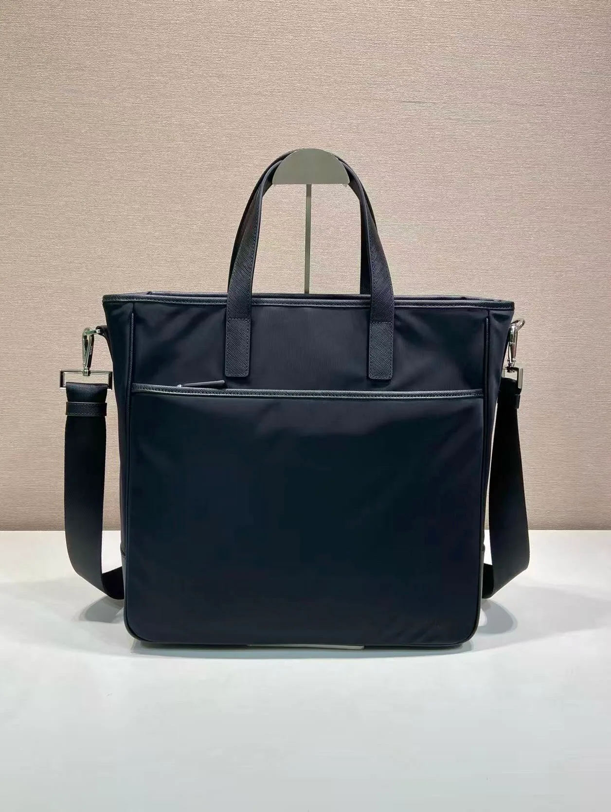 💰1300, P's new men's bag, 2VG032, original item, made of imported nylon and Saffiano leather trim and handles, polished steel accessories and black titanium zippers, detachable and adjustable shoulder straps, many compartments, a must-have for men, length 35x height 34cmx10cm, 💰💪💪💪💰💰💰