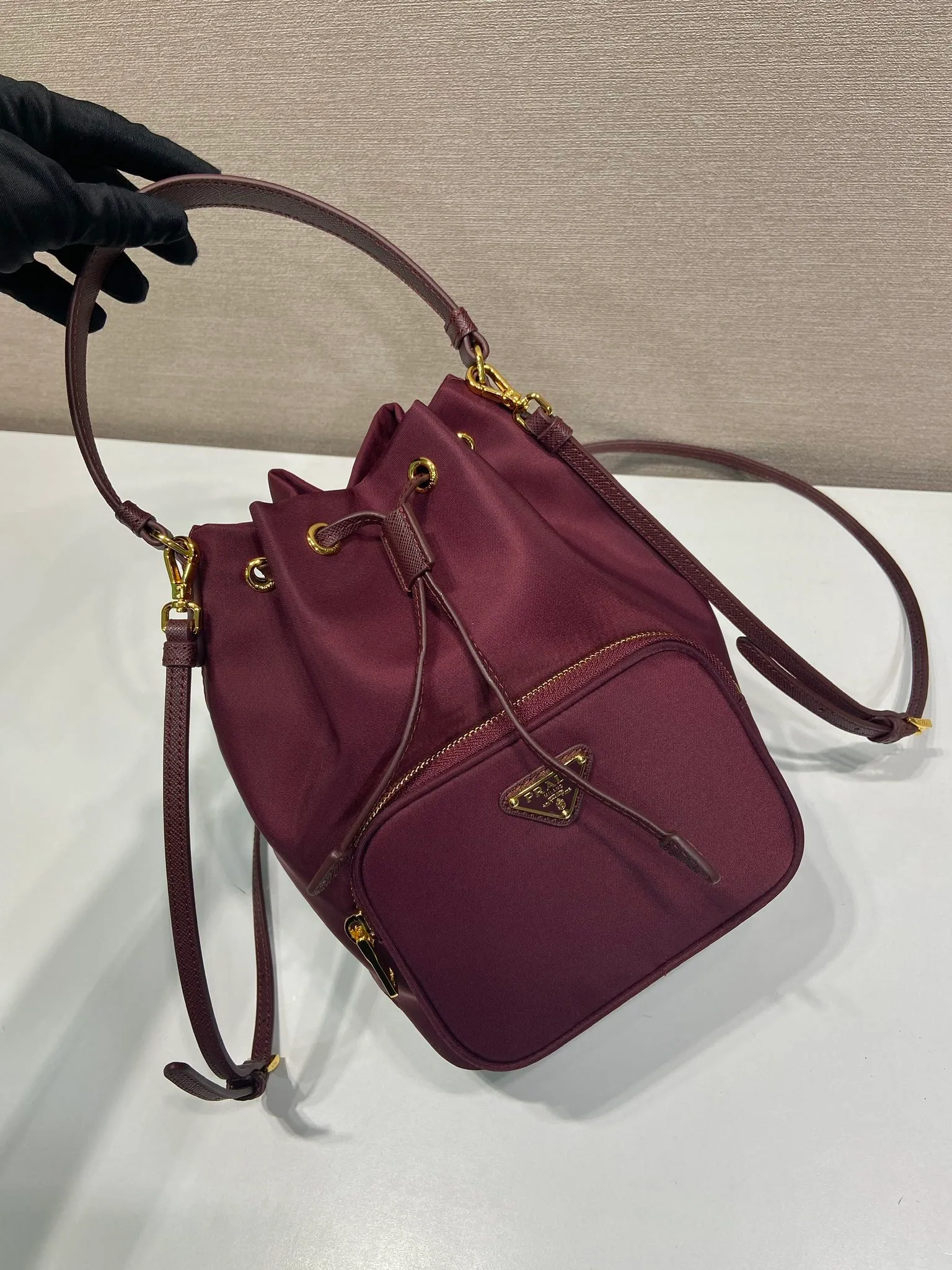 💰760, the classic model 1BH038 new color😘 has arrived👏👏 Made of imported nylon fabric, top grade five, portable/diagonal, light, practical and fashionable, beauties hurry up and get it, 165 OEM code, length 18x height 23 base × 12cm📢📢📢📢