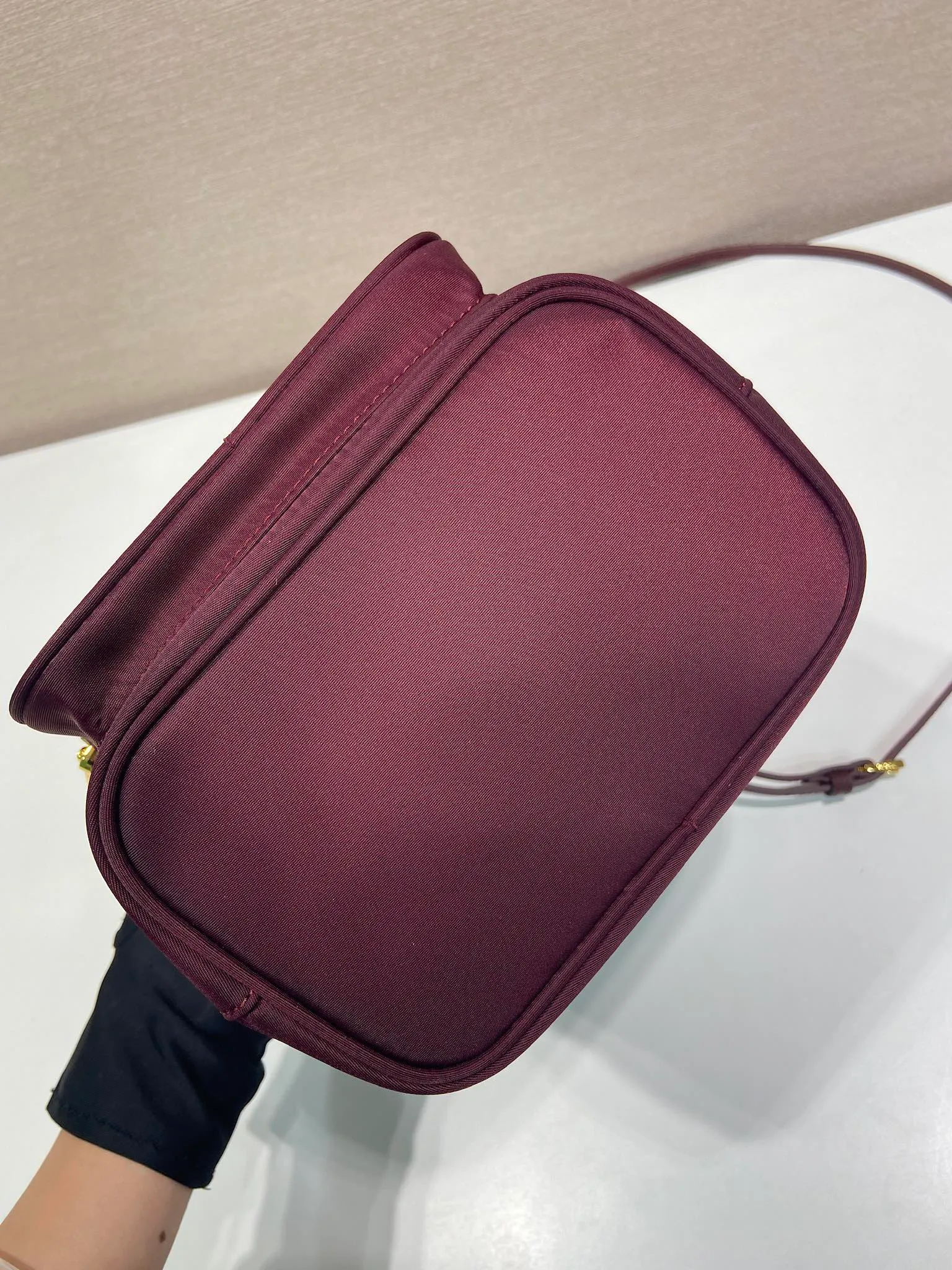 💰760, the classic model 1BH038 new color😘 has arrived👏👏 Made of imported nylon fabric, top grade five, portable/diagonal, light, practical and fashionable, beauties hurry up and get it, 165 OEM code, length 18x height 23 base × 12cm📢📢📢📢