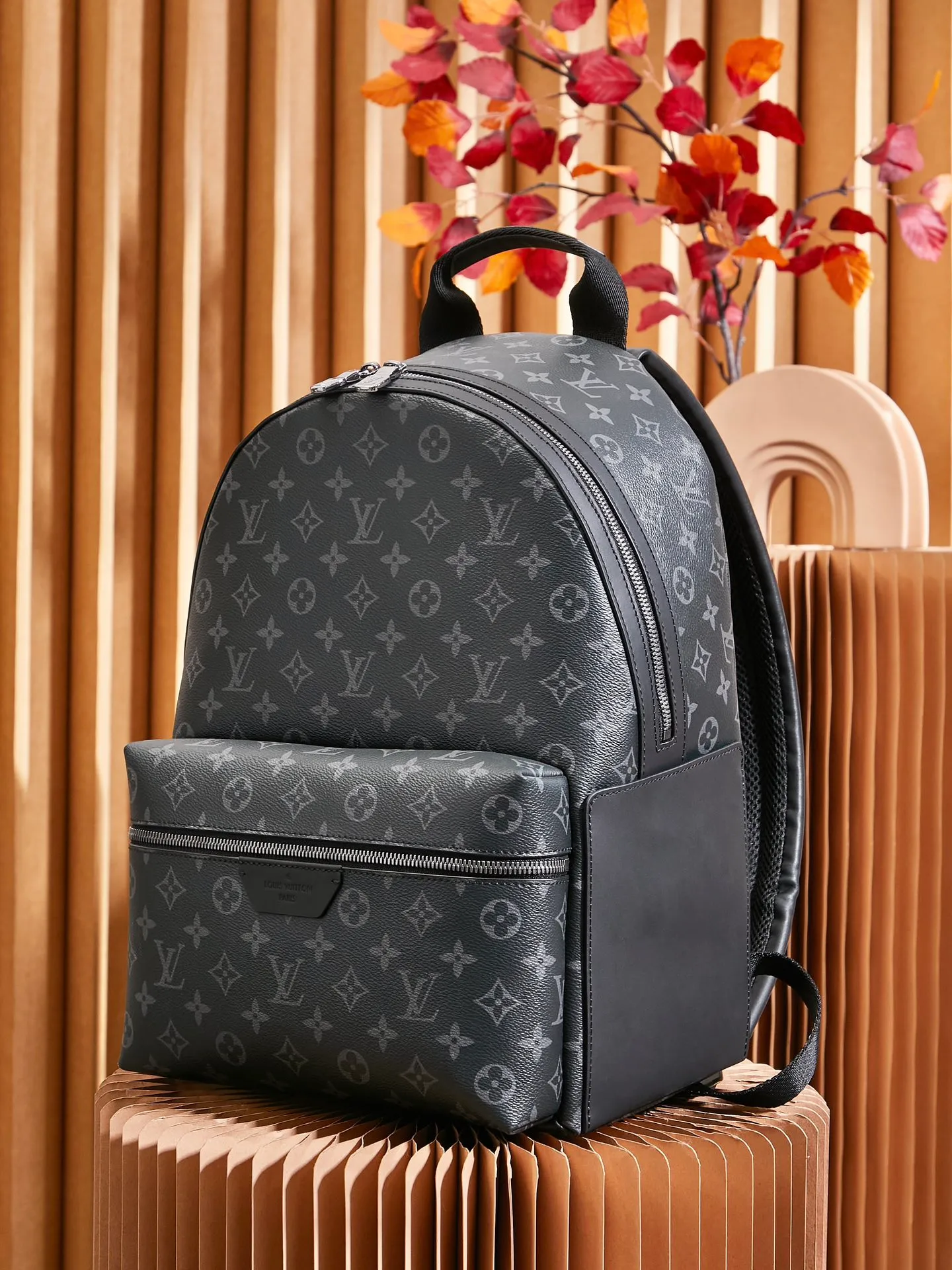 P¥960👉nfc163C01 dynamic chip version👈This Discovery backpack M22558 top-notch inspection-free all-steel hardware size: 29*38*20cm [Essential details, every detail is impeccable]