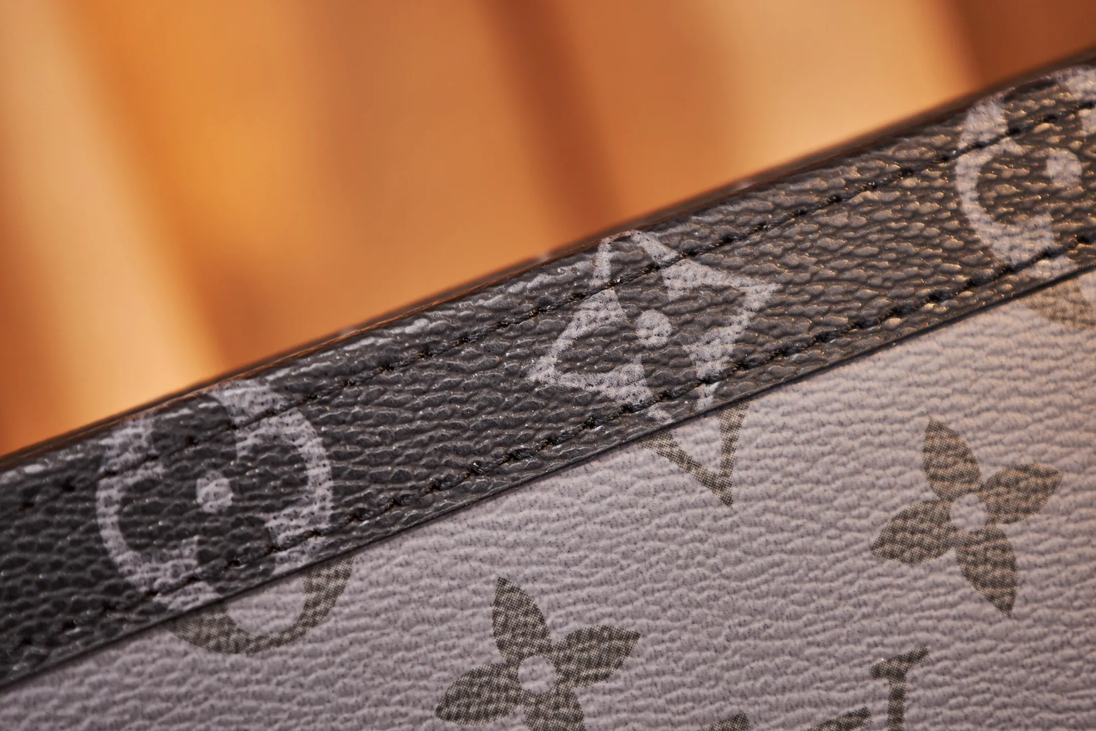 P¥620, [Top original order, all-steel hardware] Really developed details M81972 Pumpkin silk screen Pumpkin series men's bag two-piece set series Hand bag cross-body bag dual use ▪️Detailed craftsmanship is amazing every time without inspection ▪️