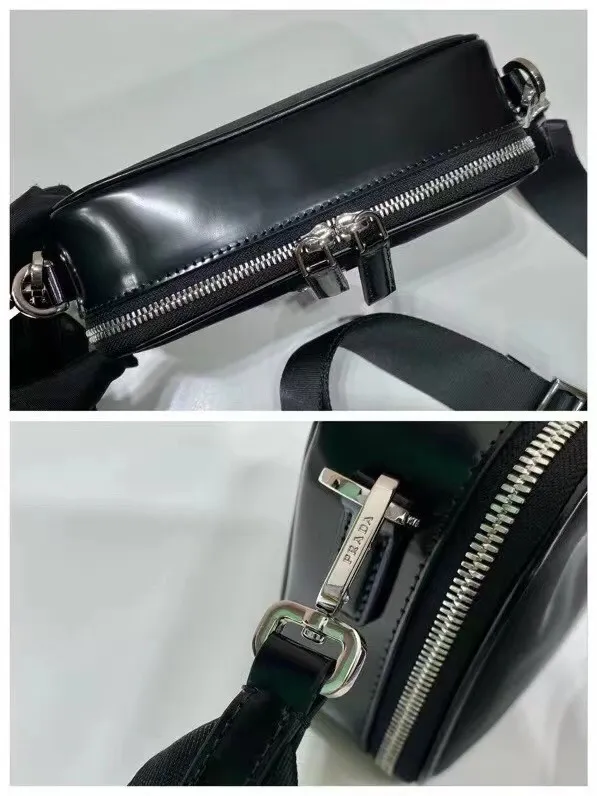 p720¥🎉New small messenger bag🎉2VH070/patent leather🎉🎉This modern handbag outlines simple lines and is equipped with a detachable and adjustable long woven shoulder strap😘The shoulder strap is equipped with a detachable small bag😘By Imported nylon fabric and glossy cowhide design, it looks classic and original temperament and modern fashion🎉🎉Large capacity, worth having, get it now🎉🎉Length 19x Height 12.5x Bottom 5.5cm🎉🎉🎉