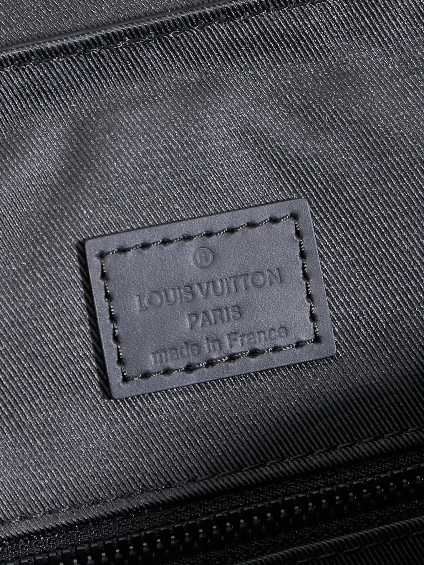 P¥1320👉nfc dynamic chip version👈【Top inspection-free pure steel hardware】𝐂𝐇𝐑𝐈𝐒𝐓𝐎𝐏𝐇𝐄𝐑 Small backpack series m20899 inspection-free version 🔍Perfect details 🔍The essence of solid construction!