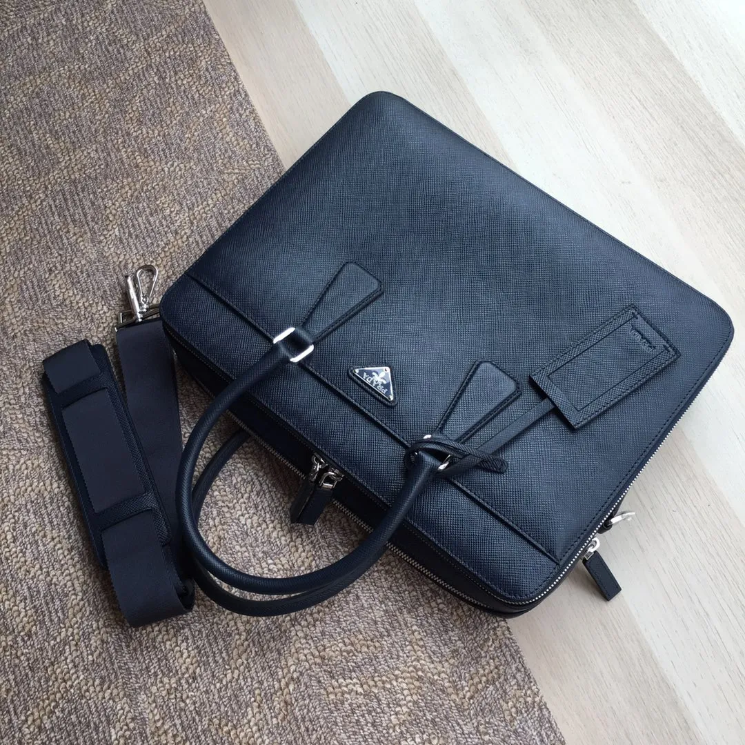 💰2140, P Jiajia's latest men's bag 0366B, blue, 👻👻👻, synchronized with counters, top quality, made of top imported cross-grain cowhide, full leather inside and outside, 175 OEM code, length 36.5X height 28cm, fully upgraded,