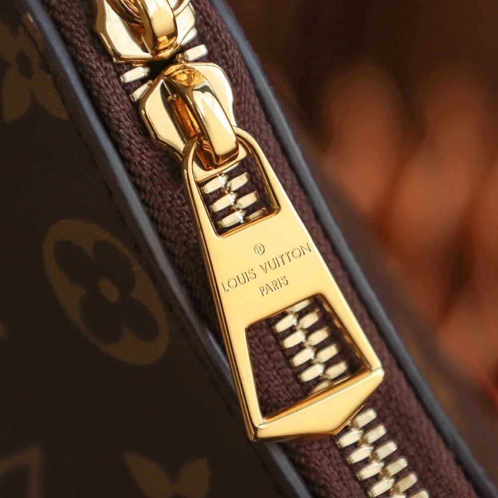 P¥1160👉nfc163C01 dynamic chip👈 [100% MB special grade, all-steel hardware, imported fabrics] 𝐁𝐎𝐔𝐋𝐎𝐆𝐍𝐄King of hot hits #m45832# Details shown