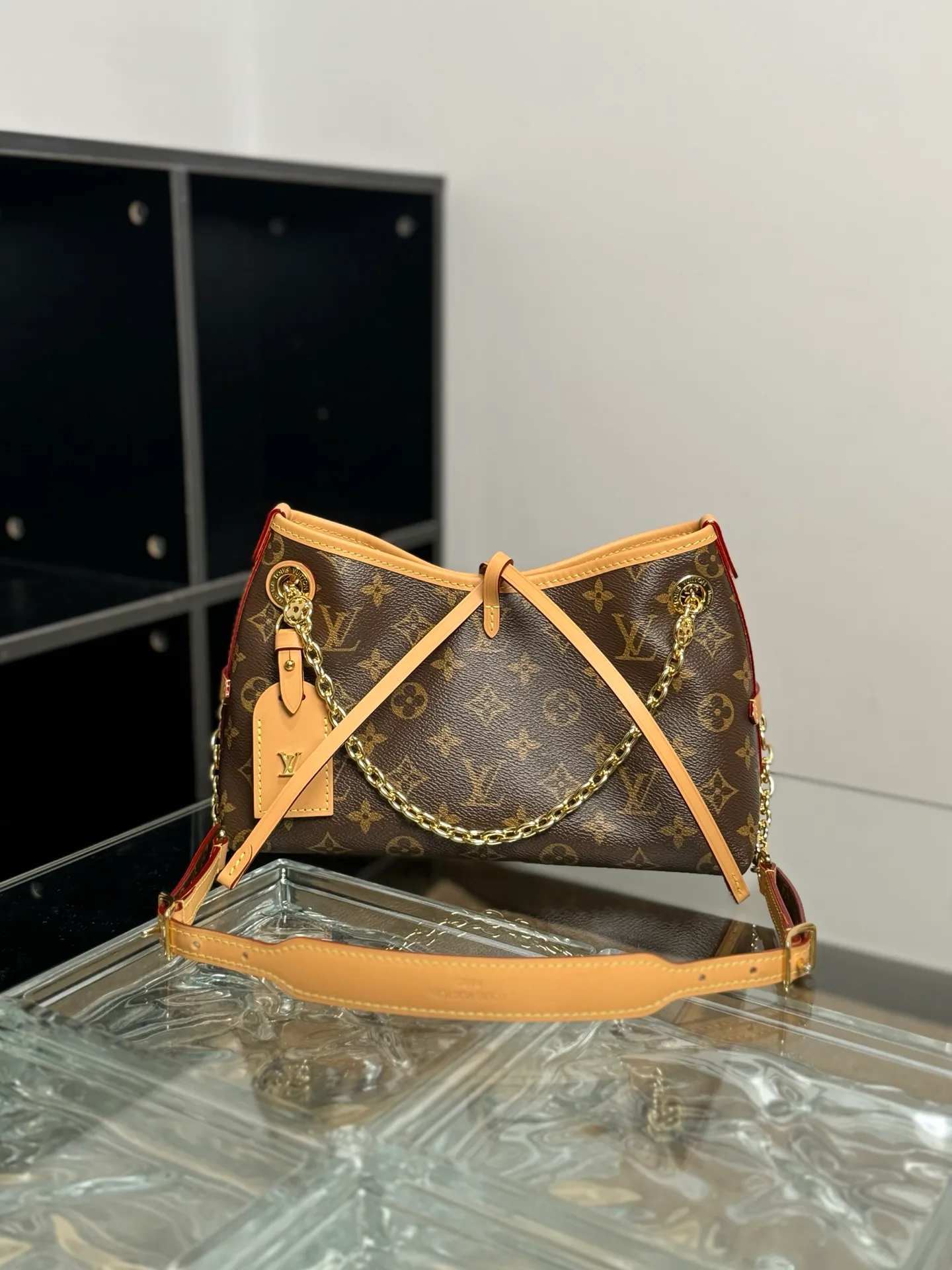 P¥1000 [Special grade MB, original leather] CARRYALL BB handbag Model: M13014 Material: A-grade all-steel hardware, imported original fabric Size: 26x17x10cm