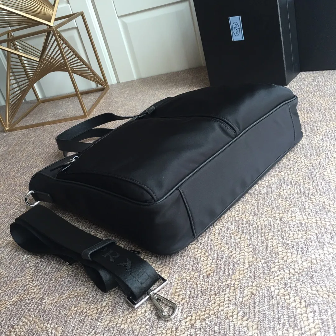 💰1200, P's new men's bag, 2VG860, top quality, made of parachute fabric, top hardware, many compartments, a must-have for men, length 34x height 34.5cmX7cm