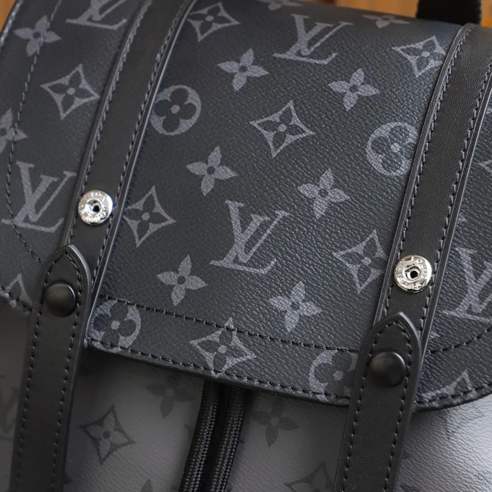 P¥960👉nfc dynamic chip version👈【Top inspection-free pure steel hardware】𝐂𝐇𝐑𝐈𝐒𝐓𝐎𝐏𝐇𝐄𝐑 Backpack n45419 French original leather🇫🇷Pure steel hardware Size: 38*44*12.5cm 🔍Perfect details 🔍The essence of solid construction!