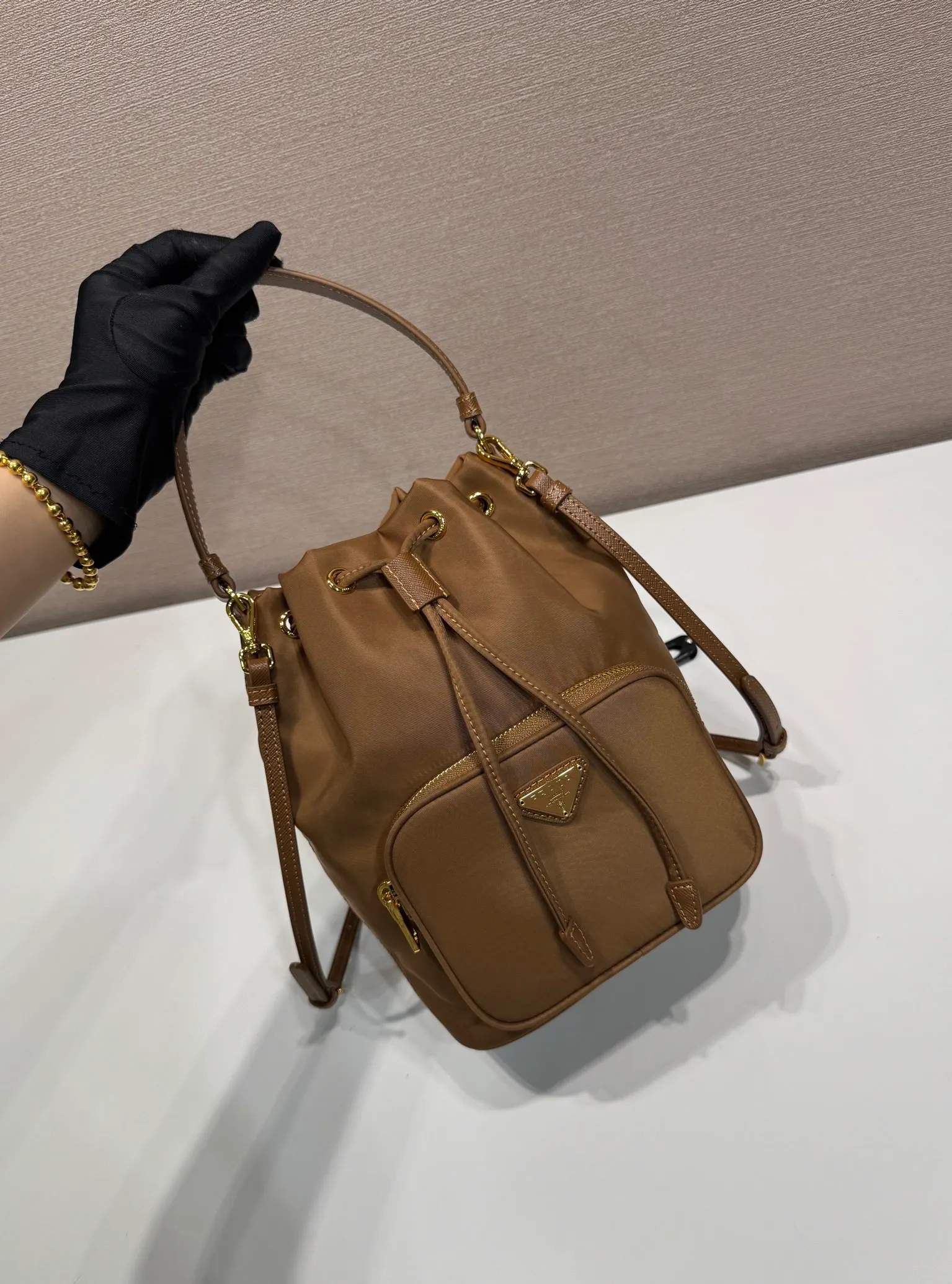 💰720, the classic 1BH038 new color😘 has arrived👏👏 Made of imported nylon fabric, top grade five, portable/diagonal, light, practical and fashionable, beauties, hurry up and get it, 165 OEM code, length 18x height 23 base × 12cm📢📢📢📢