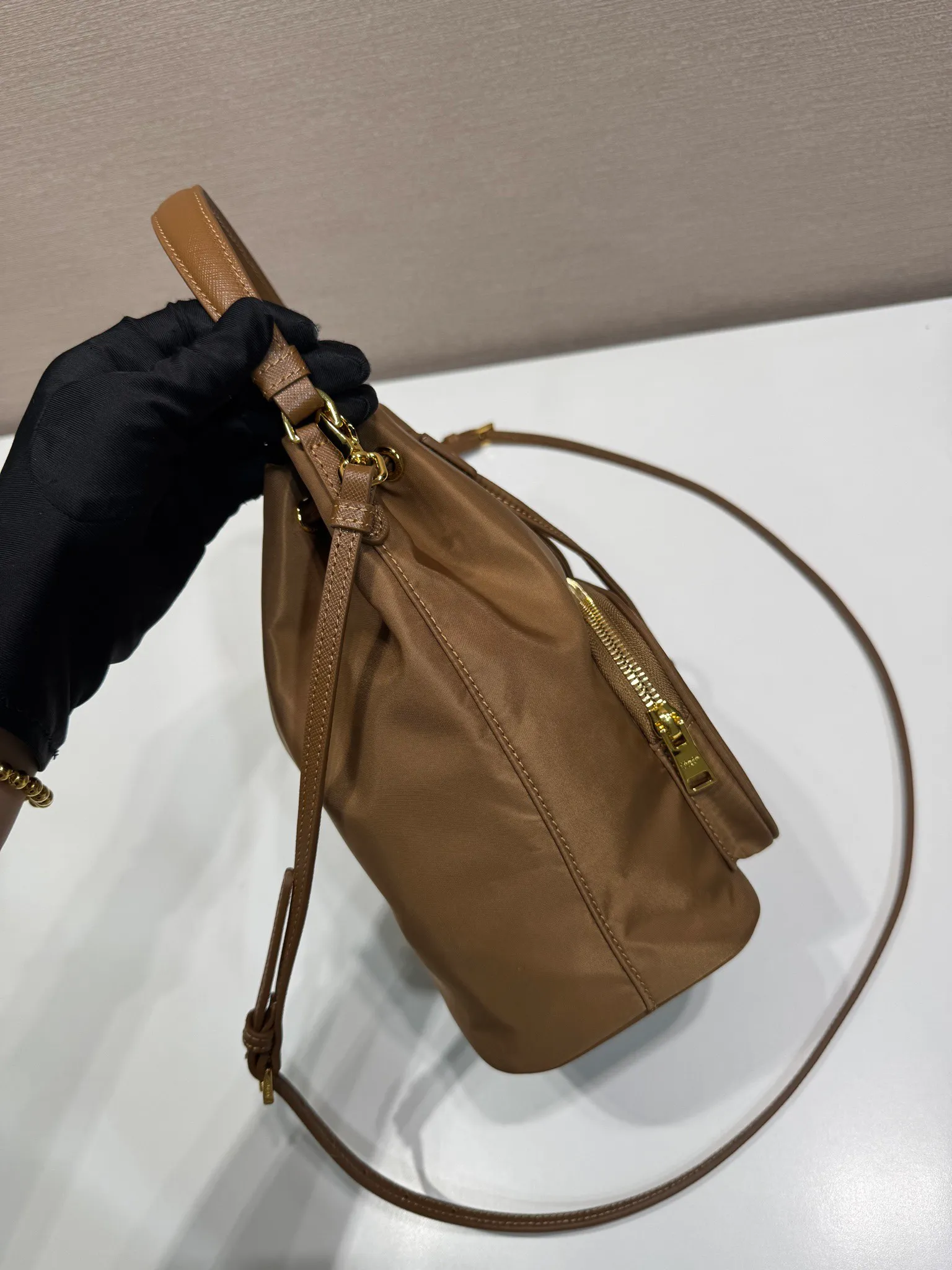 💰720, the classic 1BH038 new color😘 has arrived👏👏 Made of imported nylon fabric, top grade five, portable/diagonal, light, practical and fashionable, beauties, hurry up and get it, 165 OEM code, length 18x height 23 base × 12cm📢📢📢📢