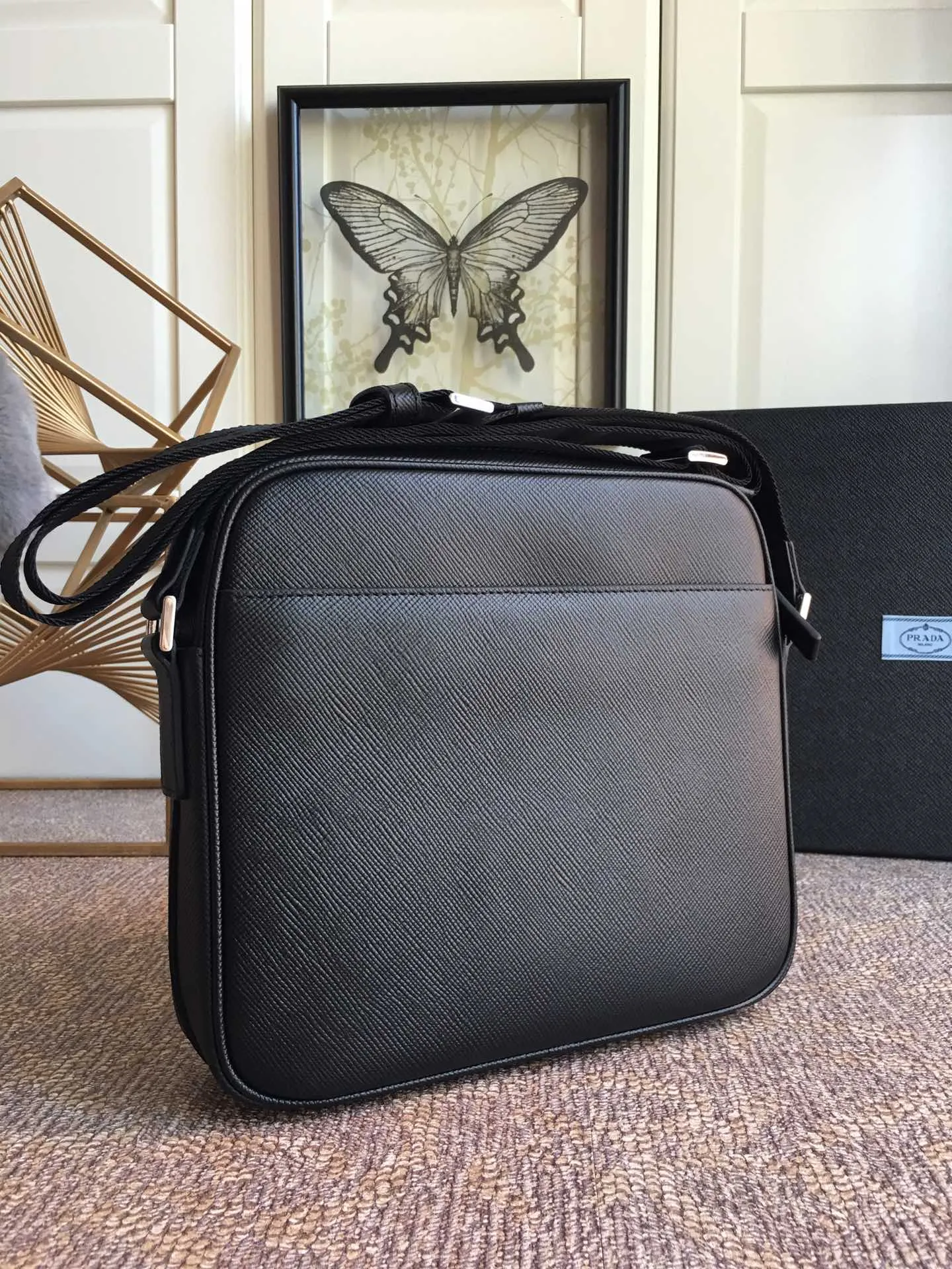 💰1660, P’s new model 014, black 👻👻 synchronized with counters, top quality, made of imported coarse cross-grain cowhide, 175 OEM code, size length 25cmx height 23cmx bottom 5.5cm