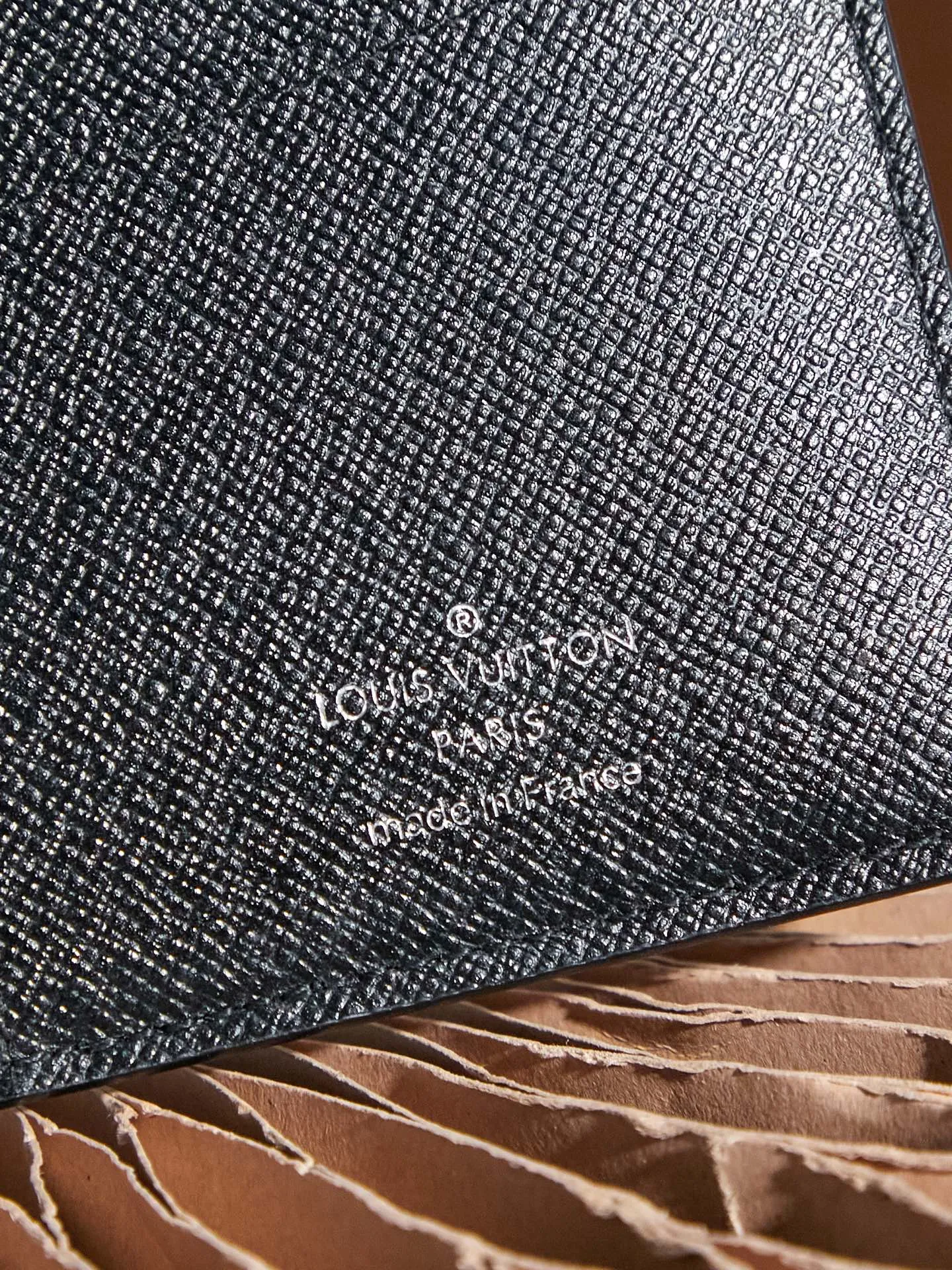 P¥240 👉nfc163C01 dynamic chip version👈 [Top-level inspection-free] BRAZZA Wallet N62665 Black Check Suit Clip Long Clip This Brazza wallet made of Monogram canvas exudes unstoppable masculinity. It's spacious and functional and can be easily stowed away in a coat pocket. Can hold change, credit card and banknotes, 1 compartment with support panel, can store banknotes, 1 large zipper compartment, can store coins, patch pocket design can store banknotes and receipts, 1 ID or business card slot, 16 credit card slots, 66540 dimensions (length x height x width) 10 X19 X2 cm Comes with gift box