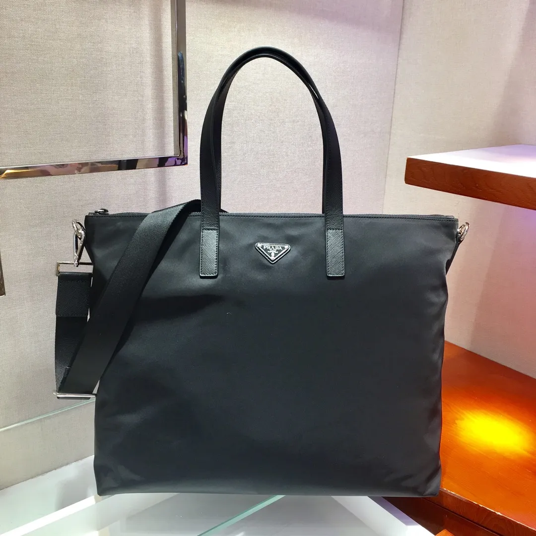 💰1260, P’s new shopping bag, 2VG024 triangle mark🎉🎉🎉, original item, made of imported parachute fabric + cross-grain cowhide top hardware, 165 OEM code, light and elegant, for men and women, length 42x height 36x bottom 19.5cm💪💪💪[red envelope][red envelope]
