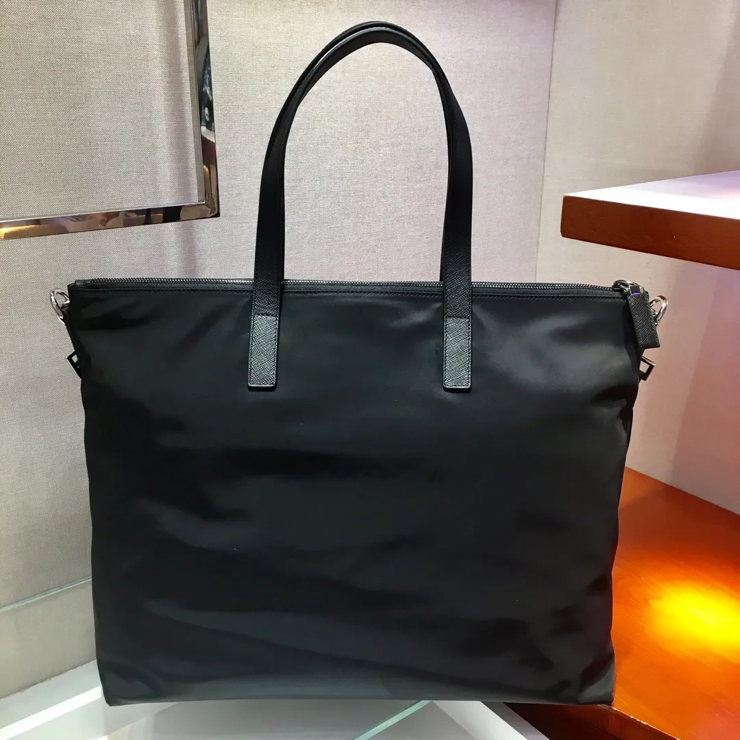 💰1260, P’s new shopping bag, 2VG024 triangle mark🎉🎉🎉, original item, made of imported parachute fabric + cross-grain cowhide top hardware, 165 OEM code, light and elegant, for men and women, length 42x height 36x bottom 19.5cm💪💪💪[red envelope][red envelope]