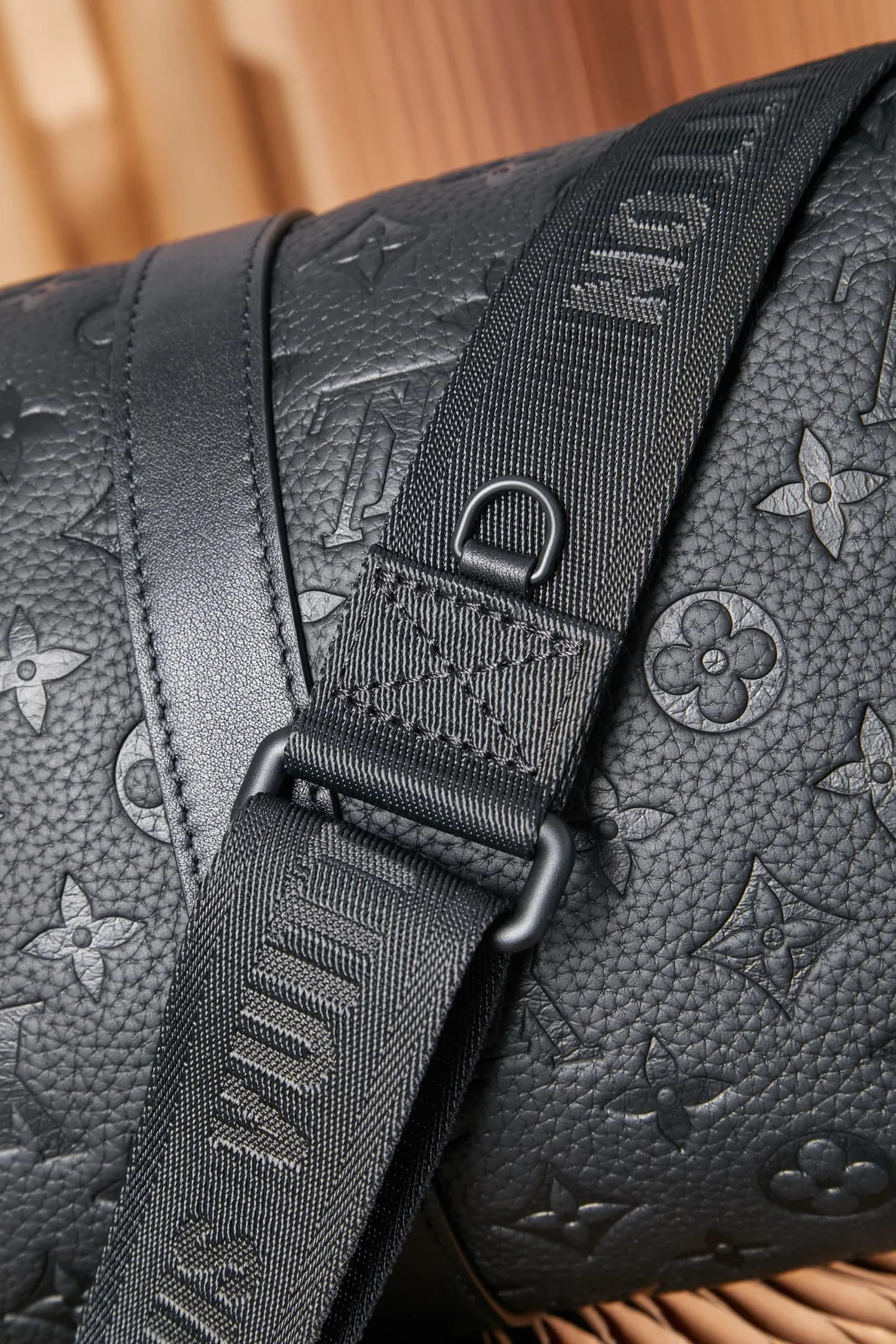 P¥1100👉nfc163C01 dynamic chip version👈[Top inspection-free, all-steel hardware, original leather] Keepall Bandoulière 35 handbag is a classic Louis Vuitton model: M22765 👁️‍🗨️Treasure item 👁️‍🗨️Confidence comes from quality