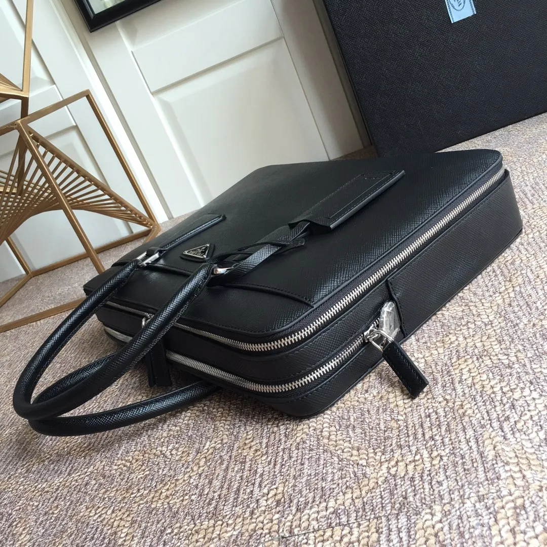 💰2140, Pjiajia's latest men's bag 0366B, black, 👻👻👻, synchronized with counters, top quality, made of top imported cross-grain cowhide, full leather inside and outside, 175 OEM code, length 36.5X height 28cm, fully upgraded,