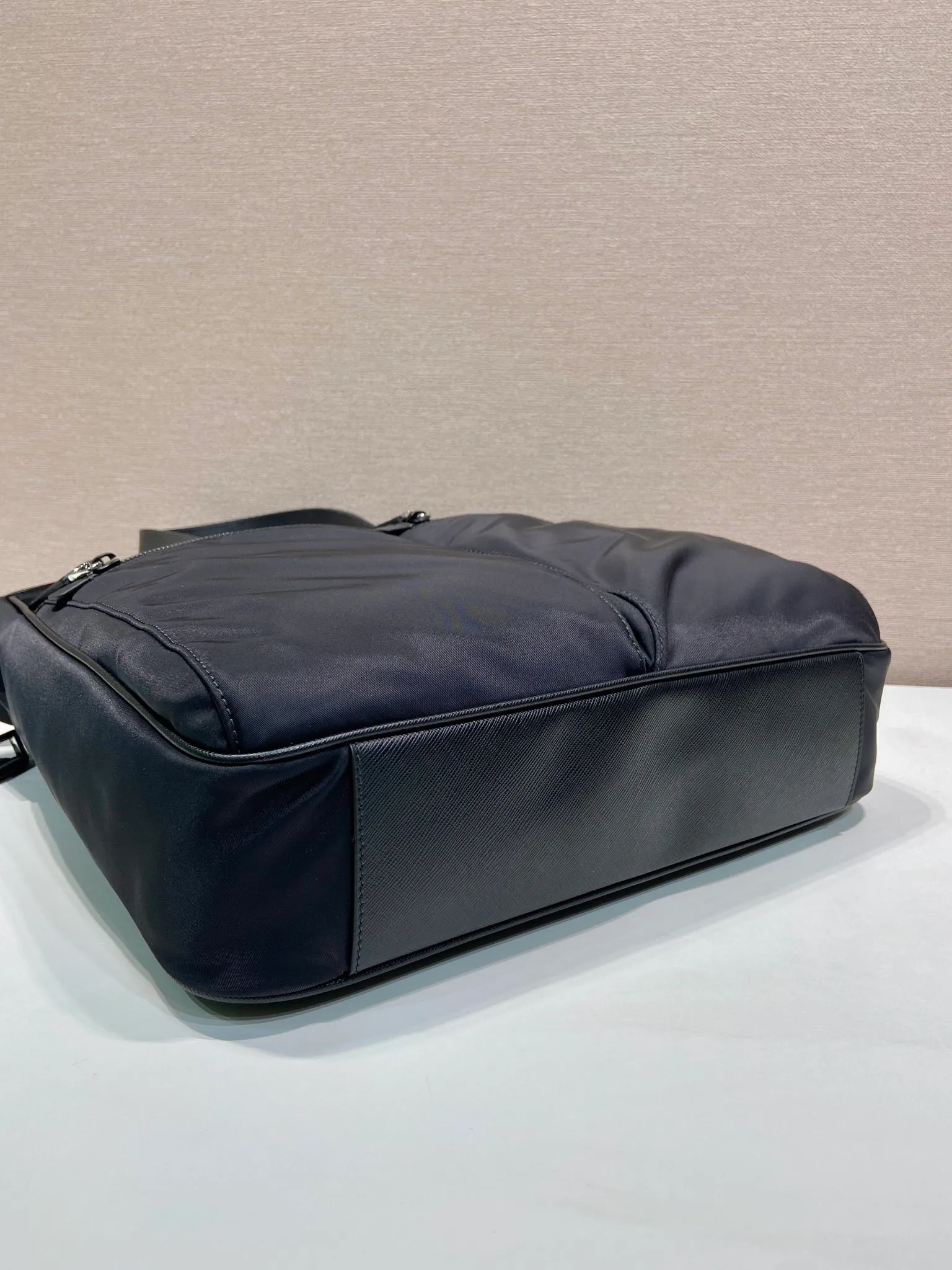 💰1200, P’s new men’s bag, upgraded version of 2VG860🎉🎉 This tote bag is made of parachute fabric, top quality, top hardware, many compartments, a must-have for men, length 34x height 34.5cmX7cm, 💪💪💪💰💰💰