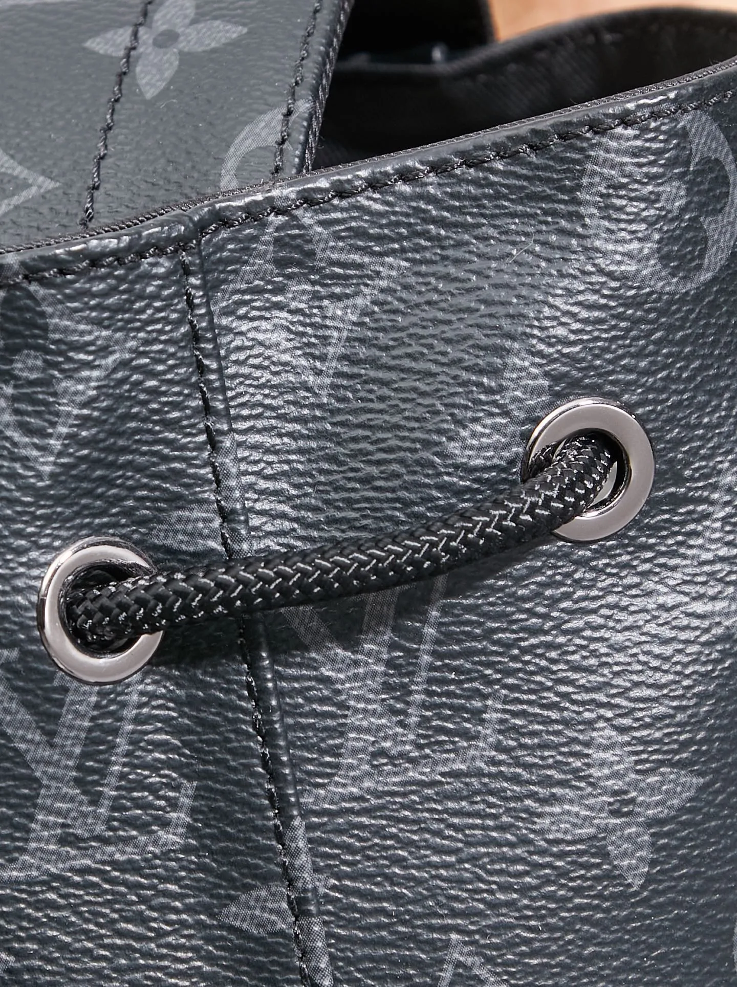 P¥960👉nfc163C01 dynamic chip version👈[Top inspection-free pure steel hardware] This CHRlSTOPHER backpack M43735 black flower inspection-free version 🔍Perfect details 🔍The essence of solid construction!