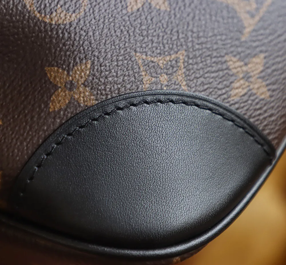 P¥1260👉nfc163C01 dynamic chip👈 [100% MB special grade, all-steel hardware, imported fabrics] 𝐁𝐎𝐔𝐋𝐎𝐆𝐍𝐄King of hot hits #m45831# Details shown