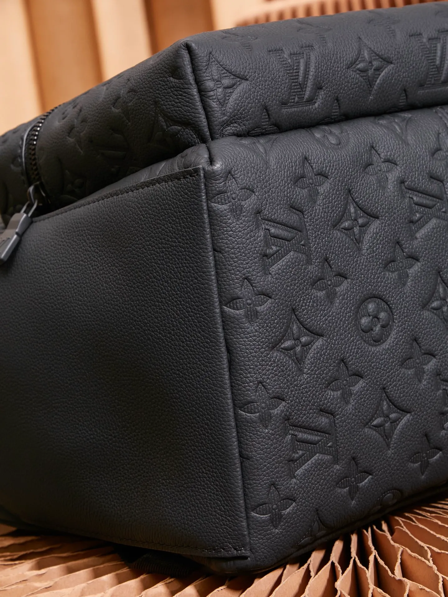 P¥1800👉nfc163C01 dynamic chip version👈 [100% MB special grade A grade black steel all steel original leather] This Discovery backpack is Monogram model: M46553 [Essential details, every detail is impeccable]