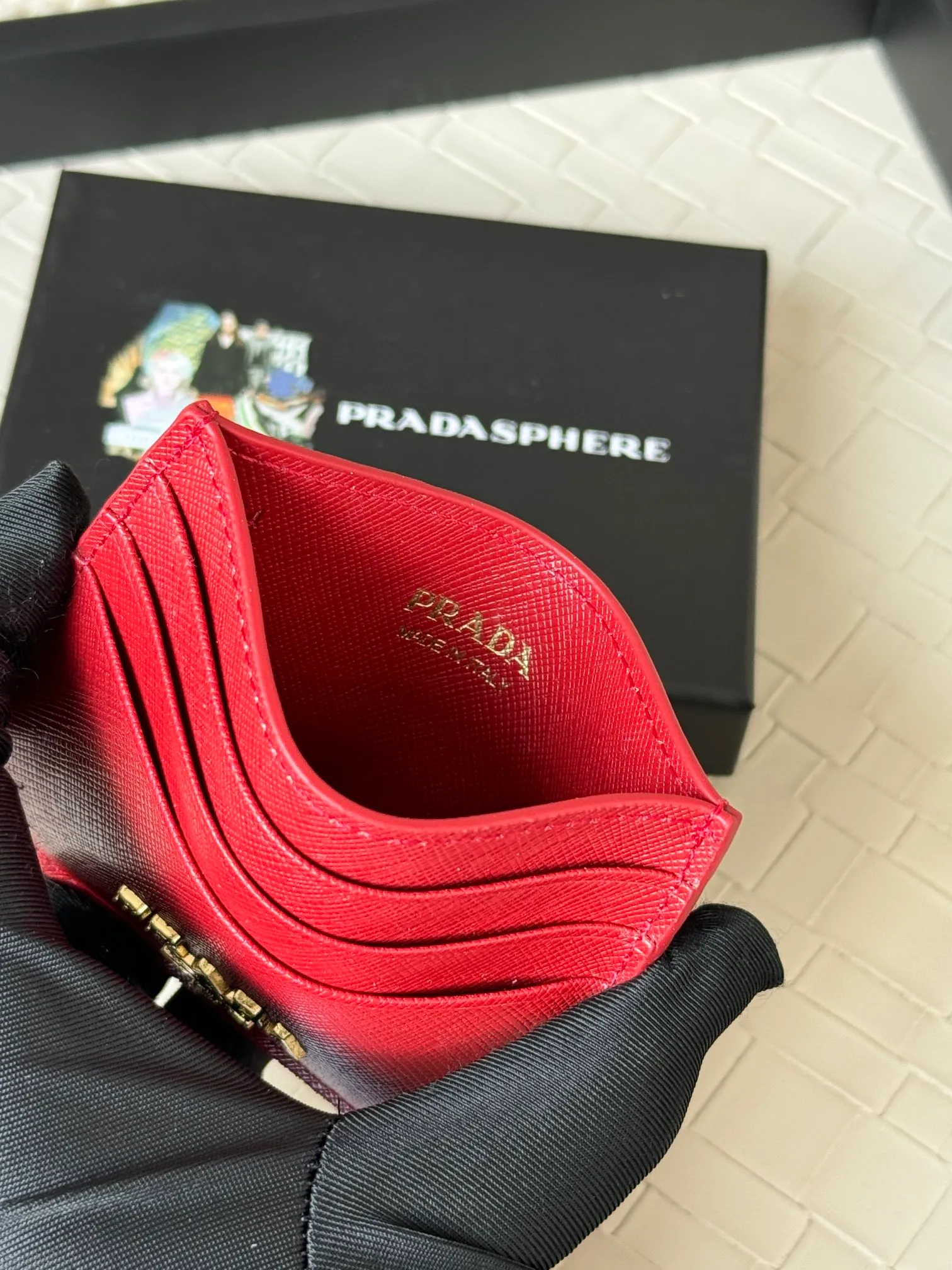 💰100prada popular card holder, small card holder for men and women, black, model 1MC025, loose lettering Triangle Wheat series, nine colors, made of cross-grain cowhide, 6 card slots ➕ One middle sandwich, can place multiple cards and zeros 💰, size 11.2×8.5cm, taken in kind, what you see is what you get