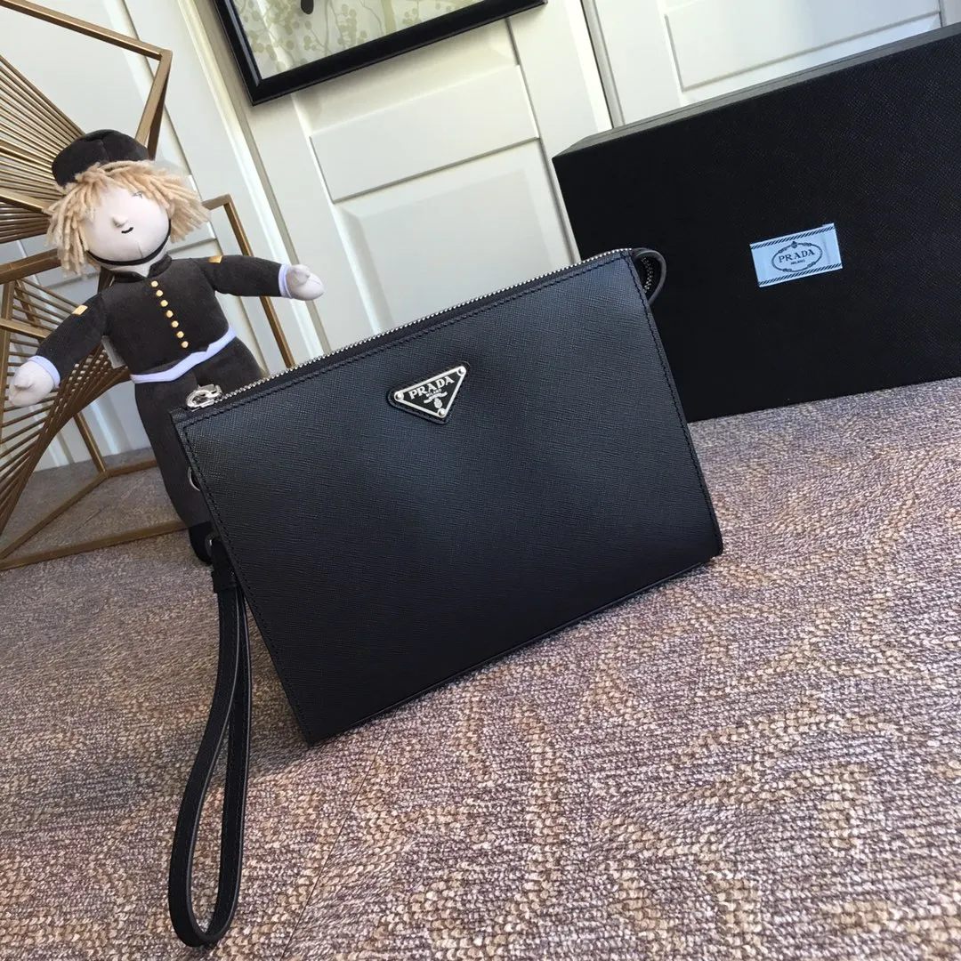💰1000, P Jiajia's new handbag 2VE009 triangle mark, synchronized with counters🎉🎉🎉, made of imported cross-grain cowhide, 175 OEM code, simple and generous, length 24x height 17 bottom 6.5cm