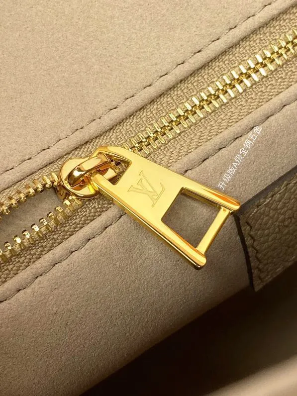 P¥1460👉nfc163C01 dynamic chip👈 [100% MB special grade, all steel hardware, original leather] M45779 for more exquisite details, please refer to it👇