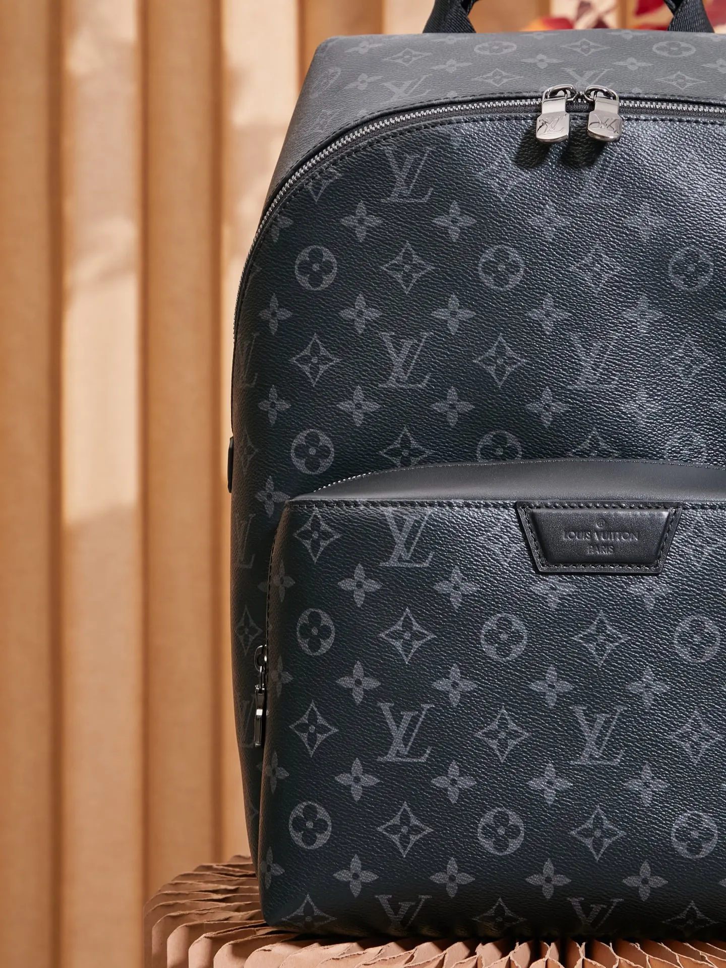 P¥920👉nfc163C01 dynamic chip version👈【Top inspection-free pure steel hardware】𝘿𝙄𝙎𝘾𝙊𝙑𝙀𝙍𝙔 Backpack m43186 French original leather🇫🇷Pure steel hardware Size: 37*40*20cm 🔍Treasure item 🔍Confidence comes from quality