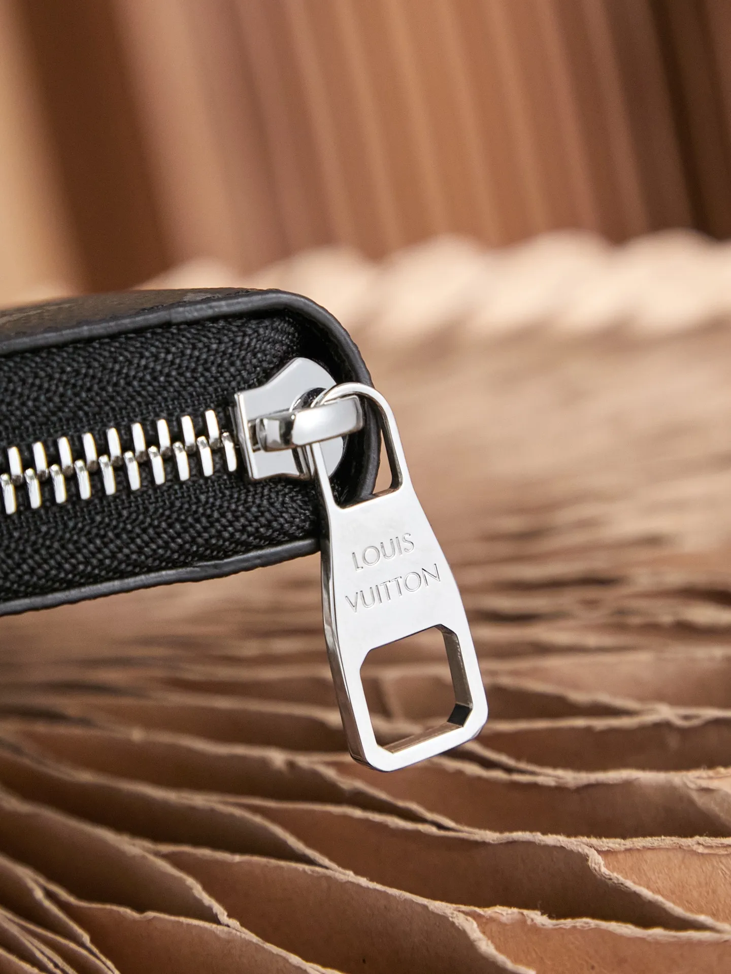 P¥300👉nfc dynamic chip version👈【Top inspection-free】M61694 black flower zipper wallet 60017 Work details: for reference