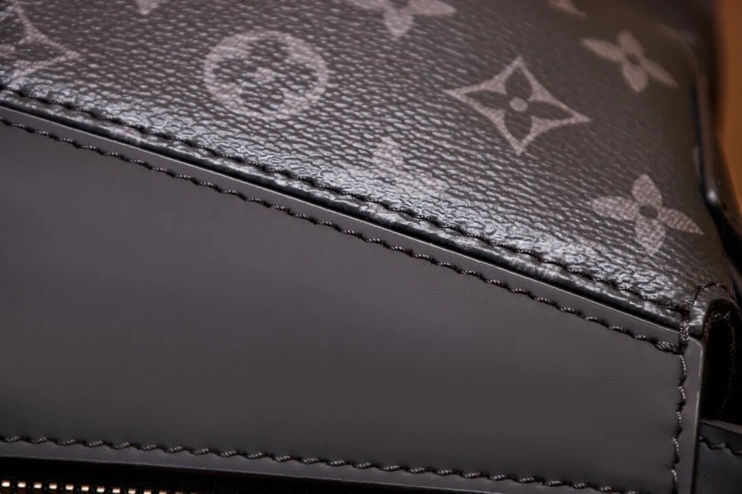 P¥800, 👉nfc dynamic chip version👈 [Top original order, all steel hardware] Model: M40566; Size: 39x28x11CM Work details: For reference