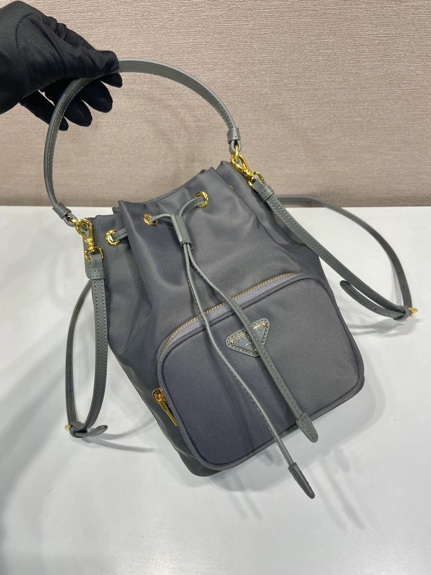 💰760, the classic model 1BH038 new color😘 has arrived👏👏 Made of imported nylon fabric, top grade five, portable/diagonal, light, practical and fashionable, beauties hurry up and get it, 165 OEM code, length 18x height 23 base × 12cm📢📢📢📢