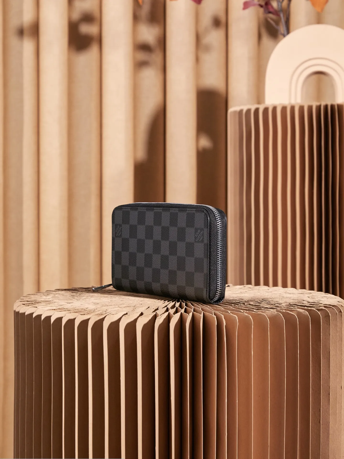 P¥300👉nfc163C01 dynamic chip version👈 [Top inspection-free] N41661 black grid zipper wallet 60017 Work details: For reference