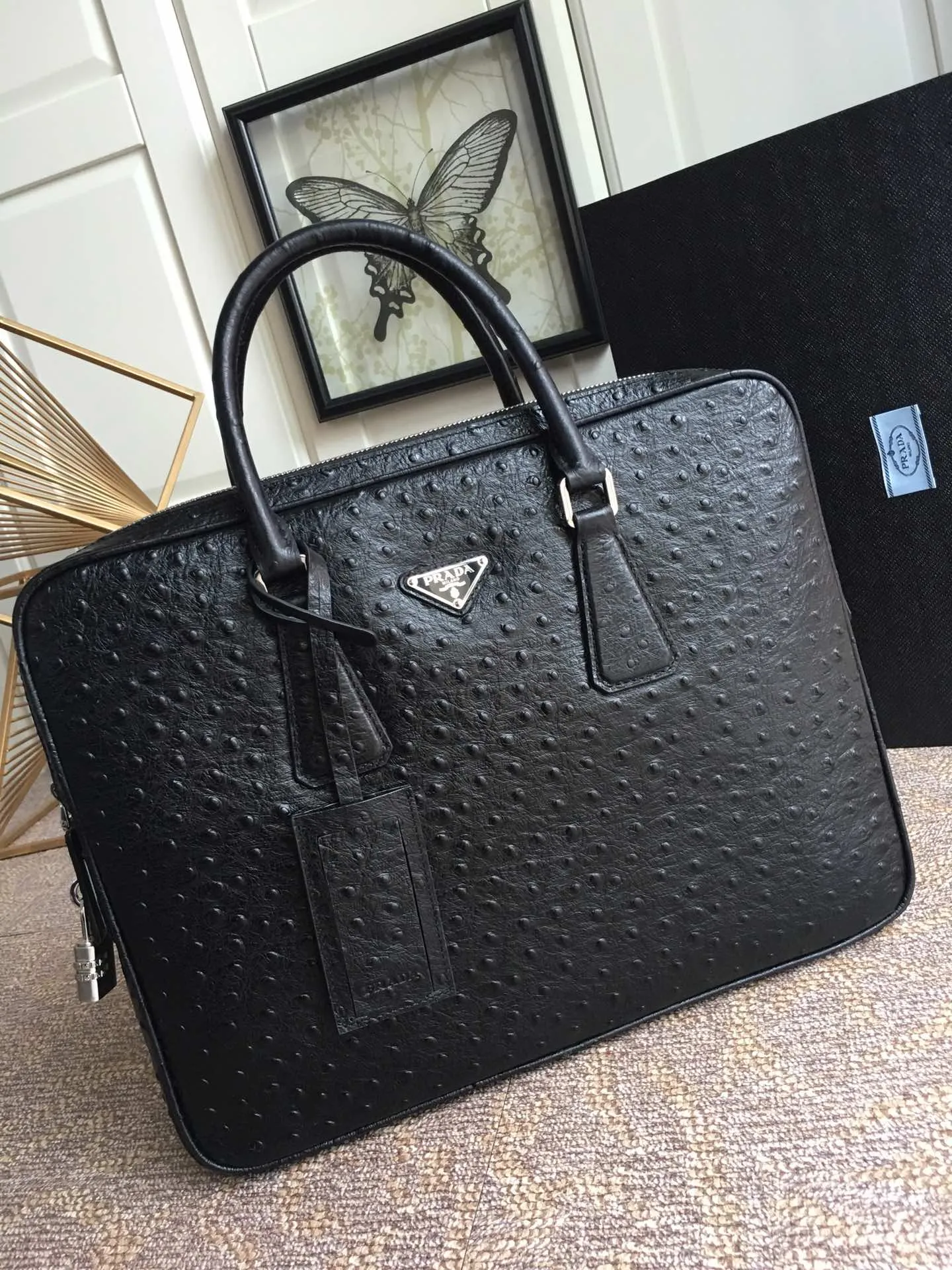 💰2360, P’s new men’s bag [color][color][color], 2VE368 ostrich pattern🎉🎉🎉, made of imported cowhide ostrich pattern, imported sheepskin inside, Top hardware, 175 OEM code, light and fashionable, men's needs, length 36x height 28cm bottom 4cm, 💪💪💪[红包][红包][红包]