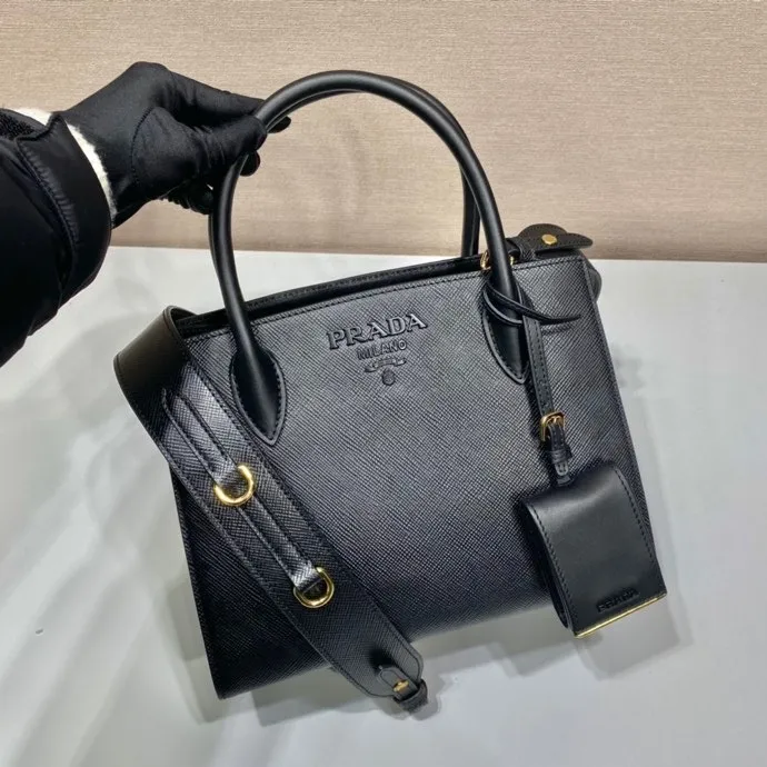 💰2000, exclusive first release model🎉🎉🎉new color🎉new color🎉1BA156, original item👜👜made of imported thick cross cowhide + imported calfskin, 175 OEM code, painted with the same color lettering, unique among classics🎁fashionable and elegant, length 26x height 20x bottom 15cm