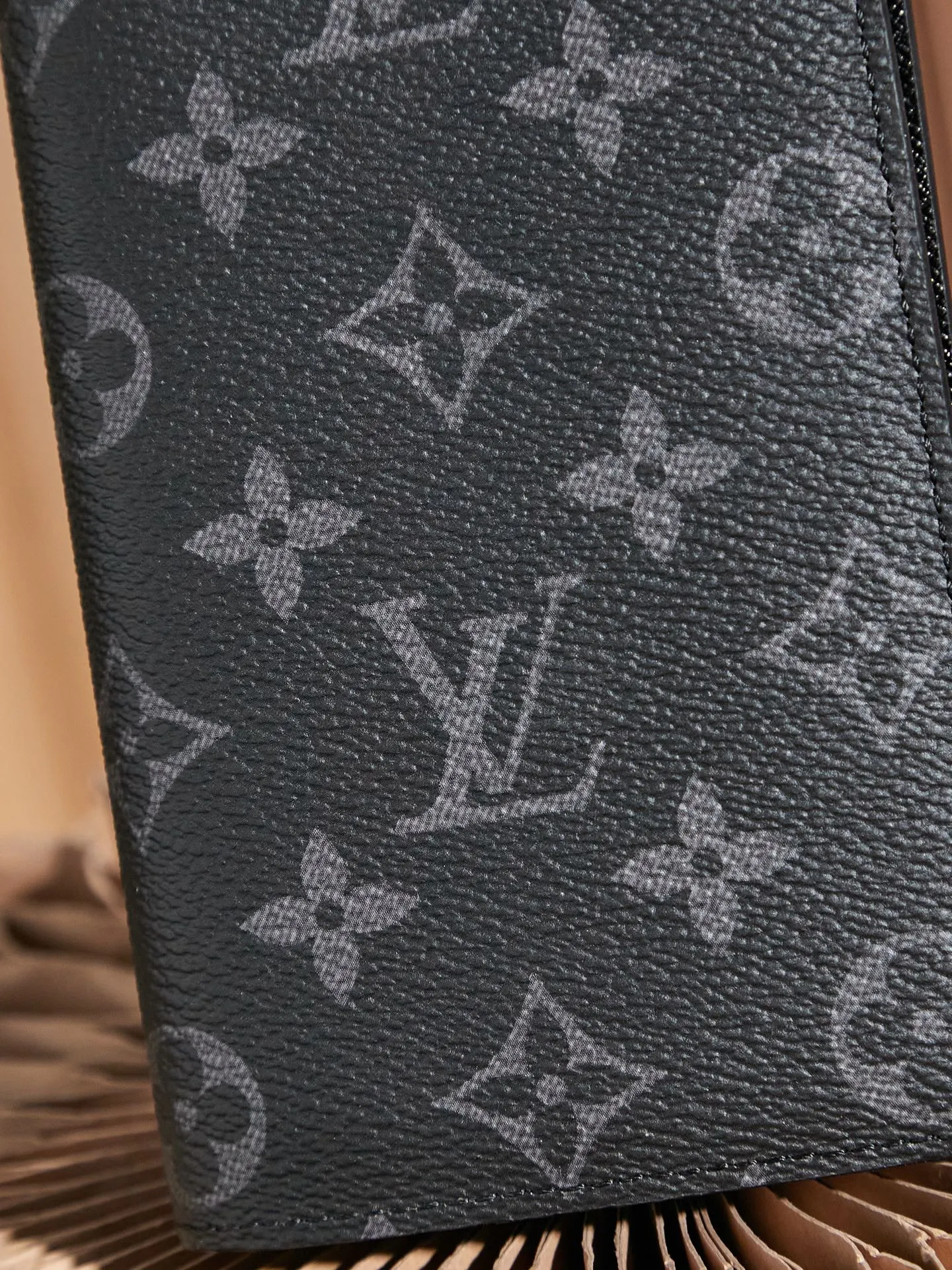 P¥240 👉nfc163C01 dynamic chip version👈 [Top-level inspection-free] BRAZZA wallet M61697 black flower suit clip long clip Product details: for reference