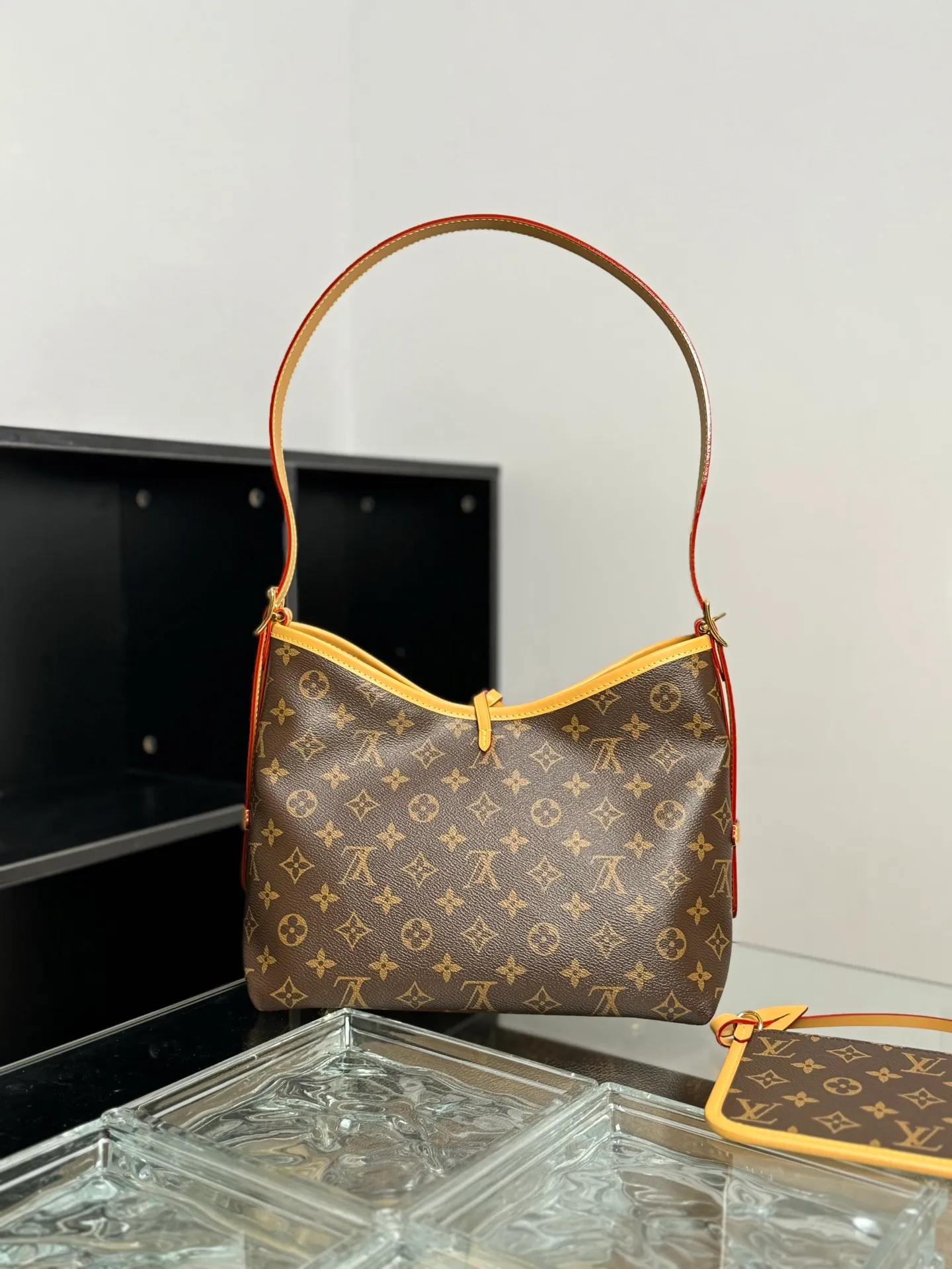 P¥1200 [Special grade MB, 163C01 chip version original leather] CARRYALL small handbag Model: M46203 Material: A-grade all-steel hardware, imported original fabric Size: 29x24x12cm