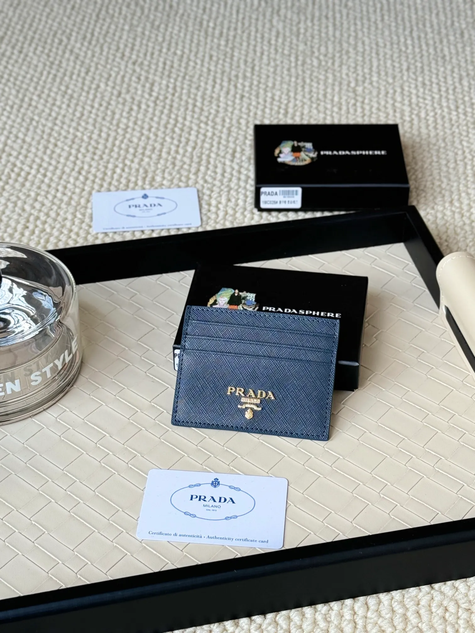 💰100prada popular card holder, small card holder for men and women, black, model 1MC025, loose lettering Triangle Wheat series, nine colors, made of cross-grain cowhide, 6 card slots ➕ One middle sandwich, can place multiple cards and zeros 💰, size 11.2×8.5cm, taken in kind, what you see is what you get