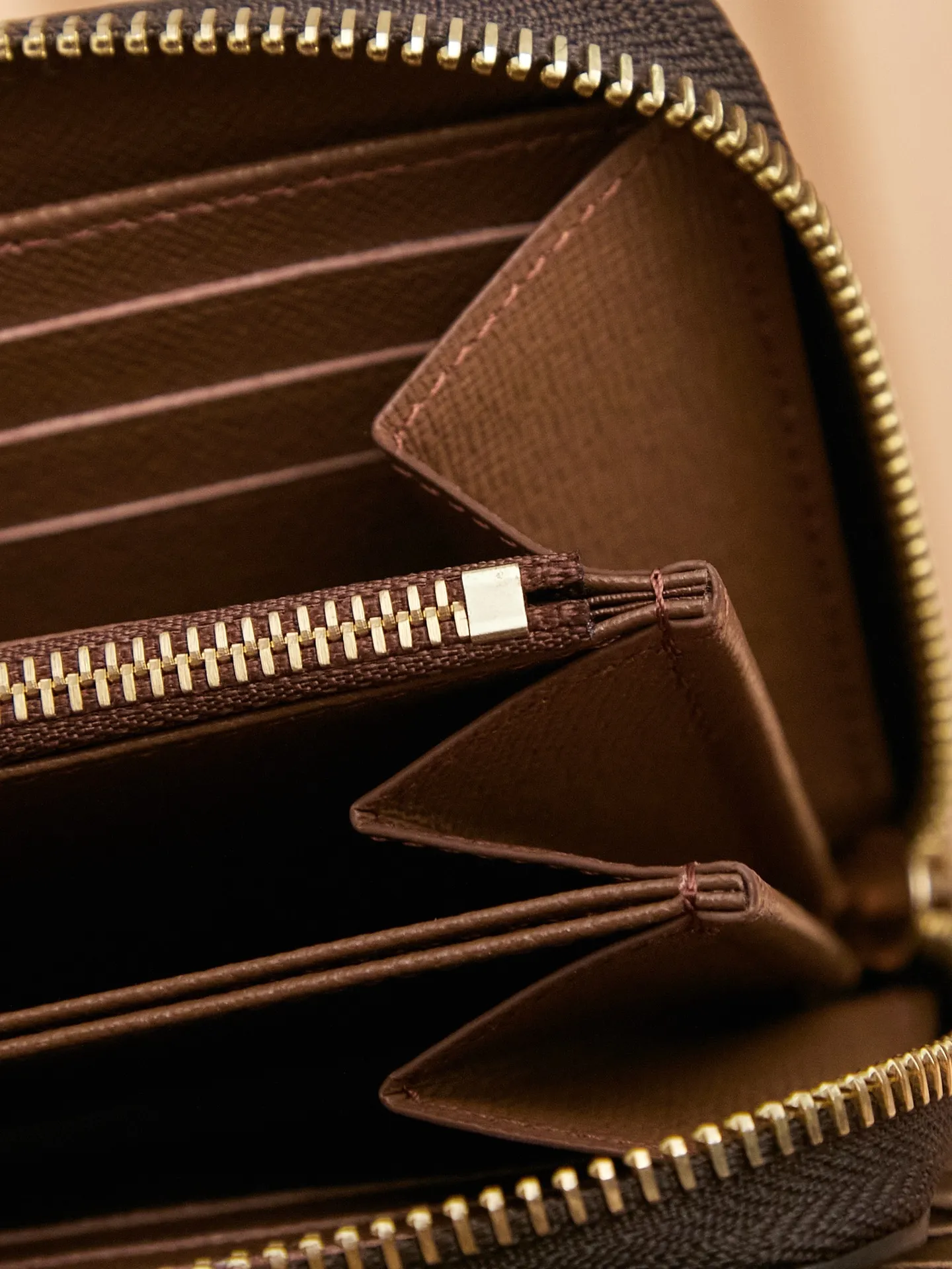 P¥300👉nfc163C01 dynamic chip version👈 [Top-level inspection-free] M42616 presbyopic zipper wallet 60017 Work details: For reference