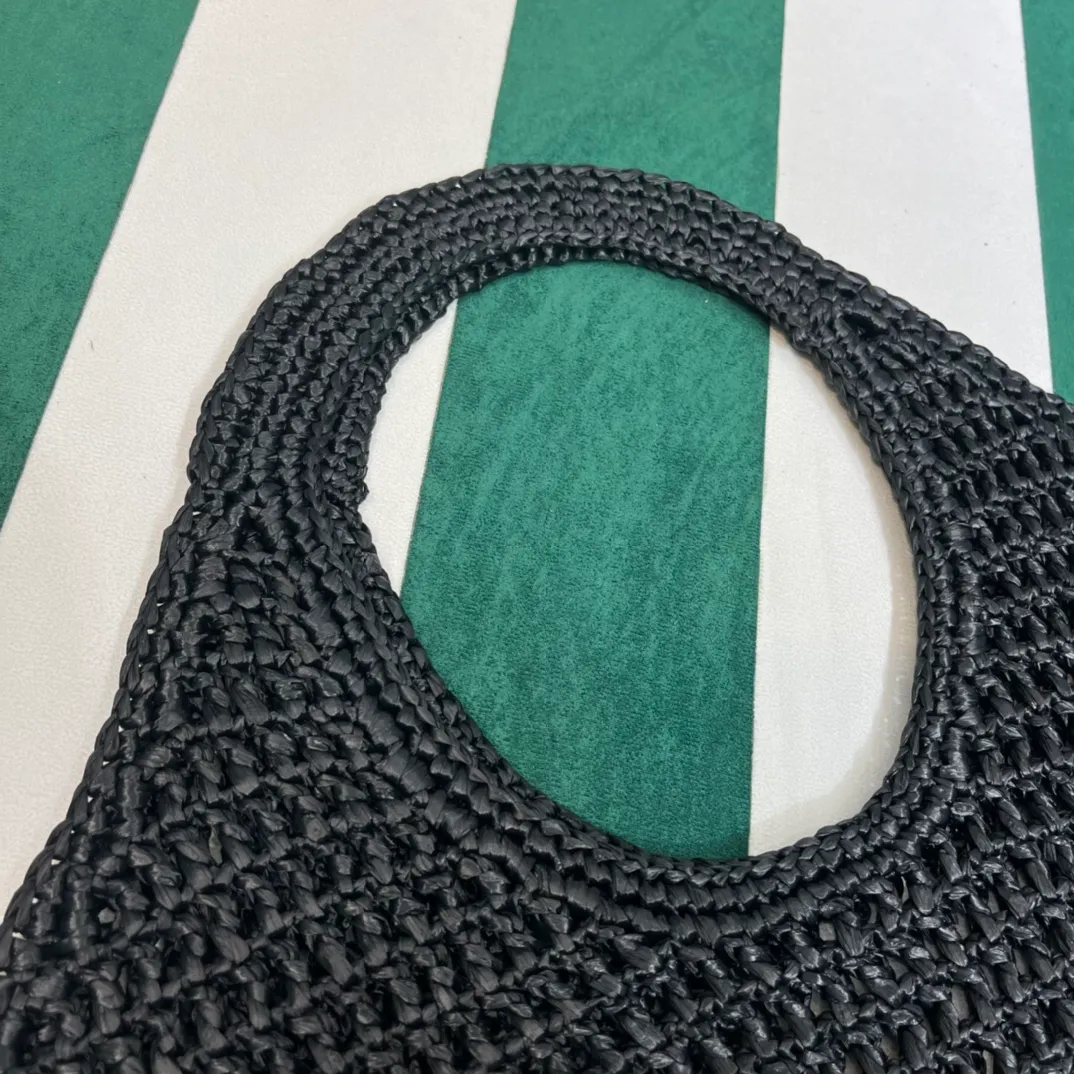 💰1360 {Black｝🎱 Prad* new hollow straw tote! Full of artistic atmosphere ~ The raffia weave is very solid and has a great texture. ♡ It can be paired with personal clothes every day. The natural style design makes it seem like it can breathe💭 If you like the baby, quickly add it to the harem. Carry an exclusive style that will not go out of style for several years🌱1BG424 Size: Height 45x Width 51cm