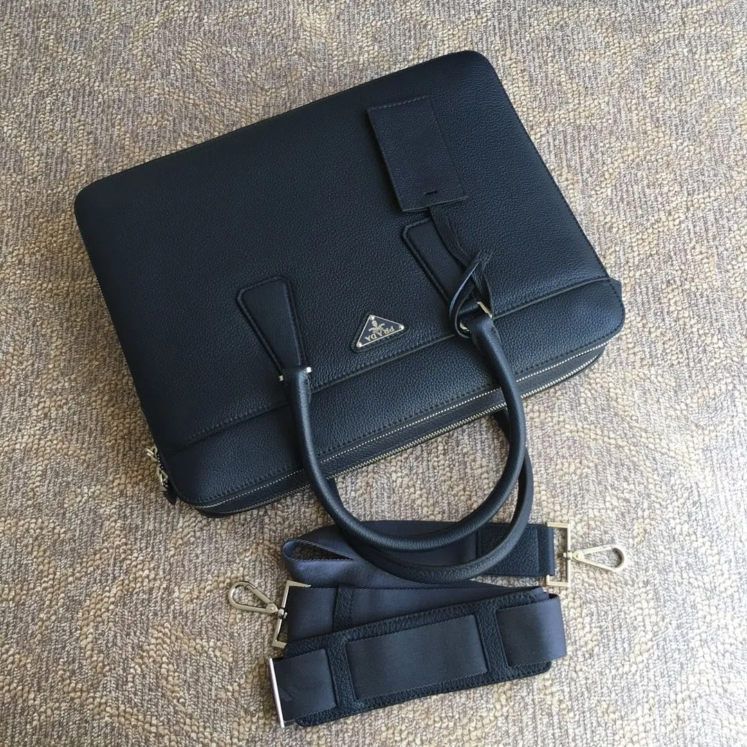 💰2160, Pjiajia’s latest men’s bag 0366👻👻👻, synchronized with counters, top-quality goods, using top-grade imported deerskin pattern, full leather inside and outside, 175 OEM code, length 36.5X height 28cm