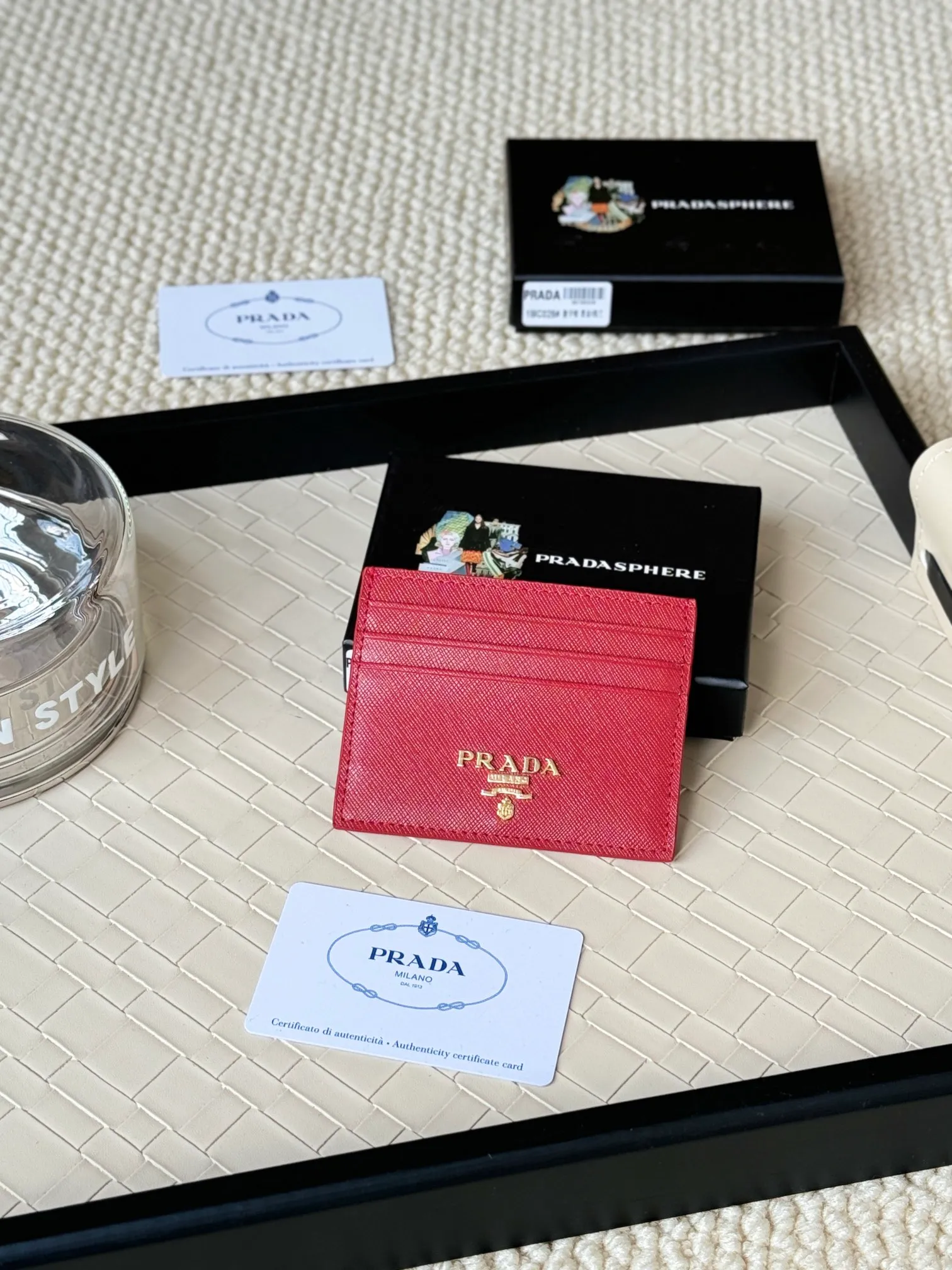 💰110prada popular card holder, unisex small card holder, black, model 1MC025, loose lettering Triangle Wheat series, nine colors, made of cross-grain cowhide, 6 card slots ➕ One middle sandwich, can place multiple cards and zeros 💰, size 11.2×8.5cm, real shot, what you see is what you get