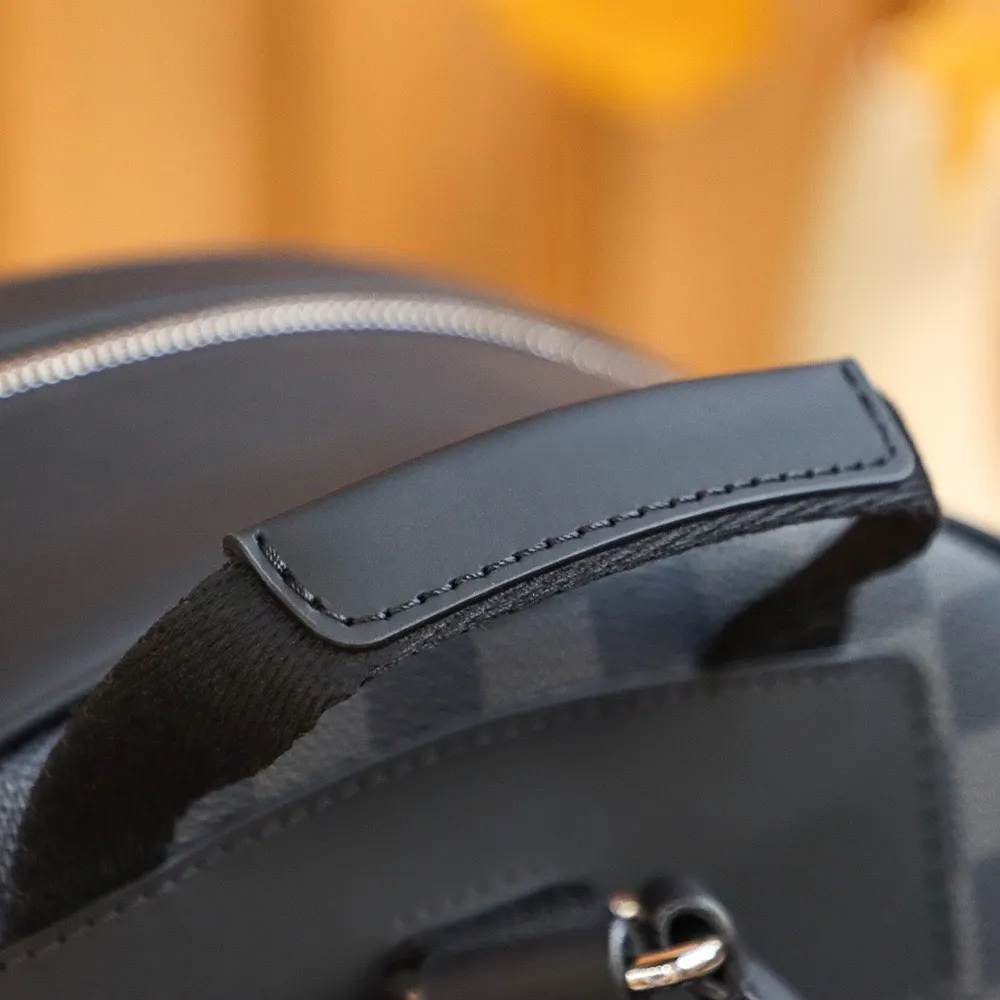 P¥960👉nfc dynamic chip version👈【Top original pure steel hardware】𝐉𝐎𝐒𝐇 Backpack n41473 French original leather🇫🇷Pure steel hardware Size: 32*40*13 ✔️HD details ✔️Restored taste!