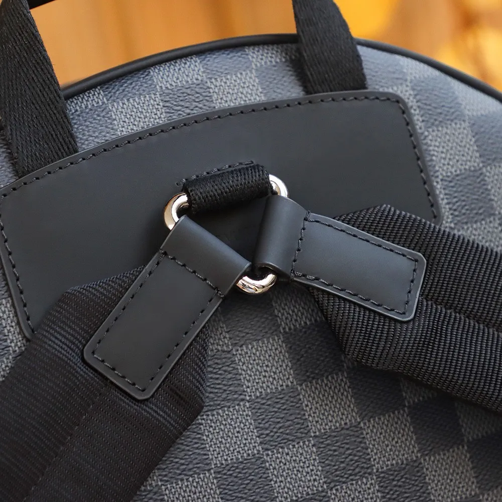 P¥960👉nfc dynamic chip version👈【Top original pure steel hardware】𝐉𝐎𝐒𝐇 Backpack n41473 French original leather🇫🇷Pure steel hardware Size: 32*40*13 ✔️HD details ✔️Restored taste!