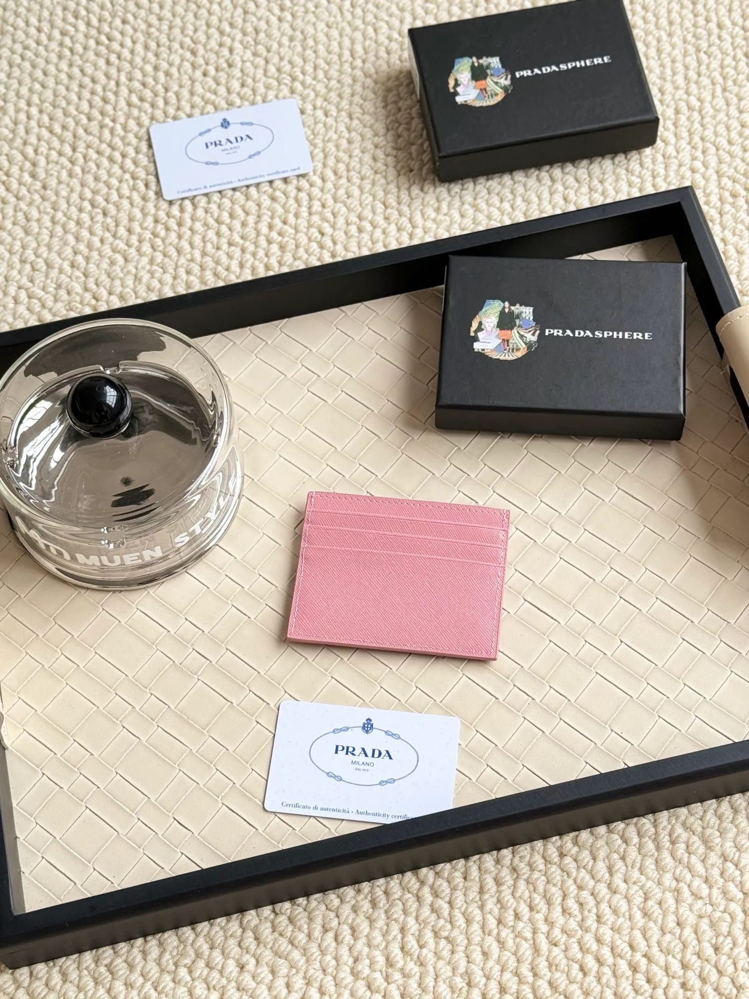 💰100prada popular card holder, unisex small card holder, black, model 1MC025, oblique triangle, made of cross-grain cowhide, 6 card slots ➕ one middle compartment, can hold multiple cards and zeros 💰, size 11.2×8.5cm, real shot, what you see is what you get