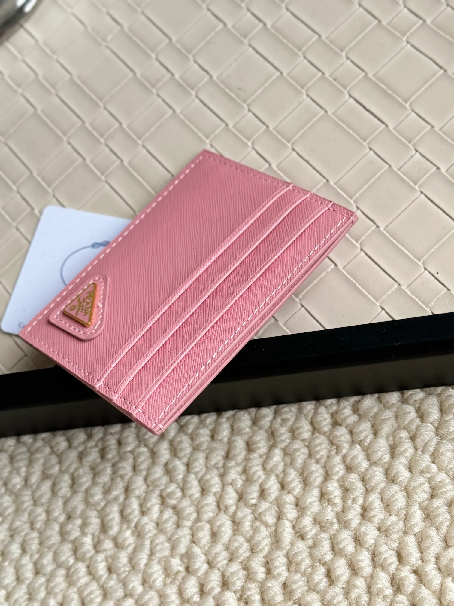 💰100prada popular card holder, unisex small card holder, black, model 1MC025, oblique triangle, made of cross-grain cowhide, 6 card slots ➕ one middle compartment, can hold multiple cards and zeros 💰, size 11.2×8.5cm, real shot, what you see is what you get