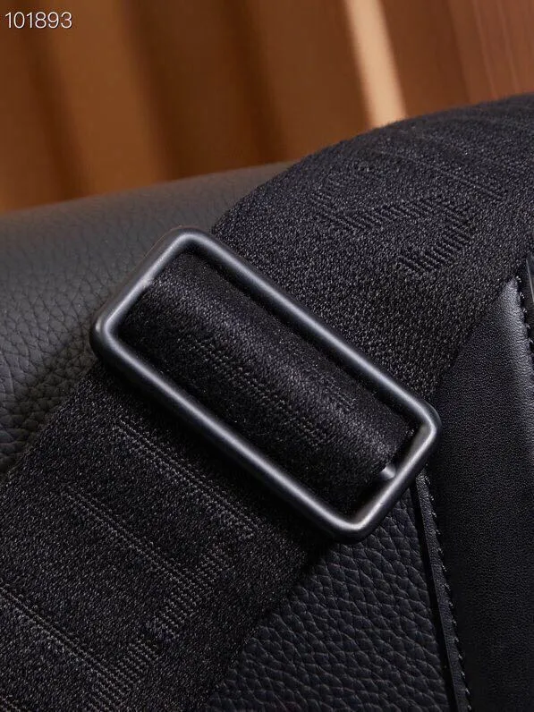 P¥940👉nfc163C01 dynamic chip version👈[Top-grade inspection-free all-steel hardware] This City Keepall handbag blooms in the Louis Vuitton neoclassical style in autumn. Aerogram fine-grained cow leather is as soft as traditional aviation letterhead. Metal LV letters subtly express the brand's logo. A detachable shoulder strap makes it easy to carry. It combines practical functionality with contemporary elegance. Aerogram grained cow leather, cow leather trim, fabric lining, metal hardware, metal lettering, double zipper closure, large main compartment! ! Model: M59255; Size: 27x17x13CM